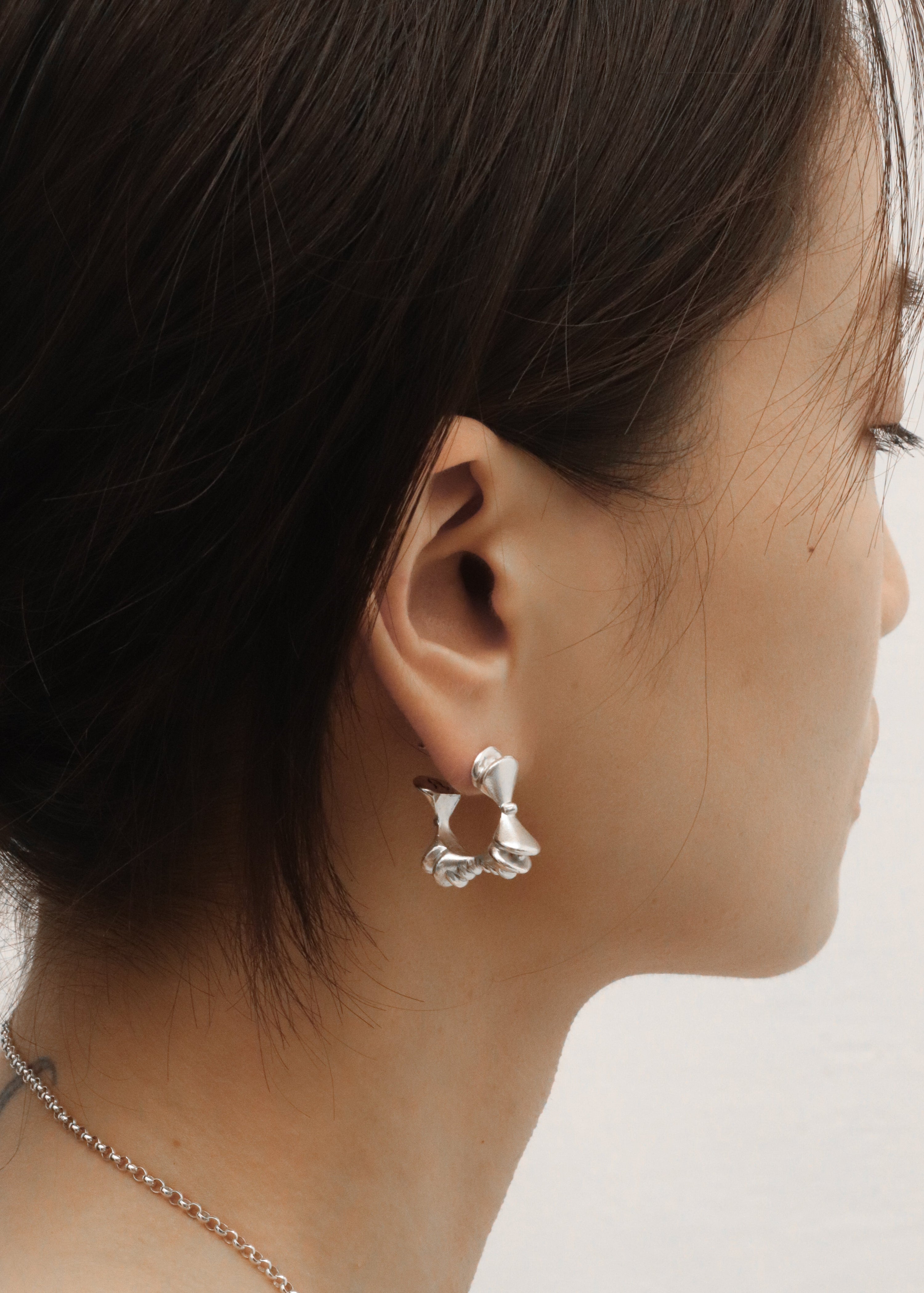 Echo earring