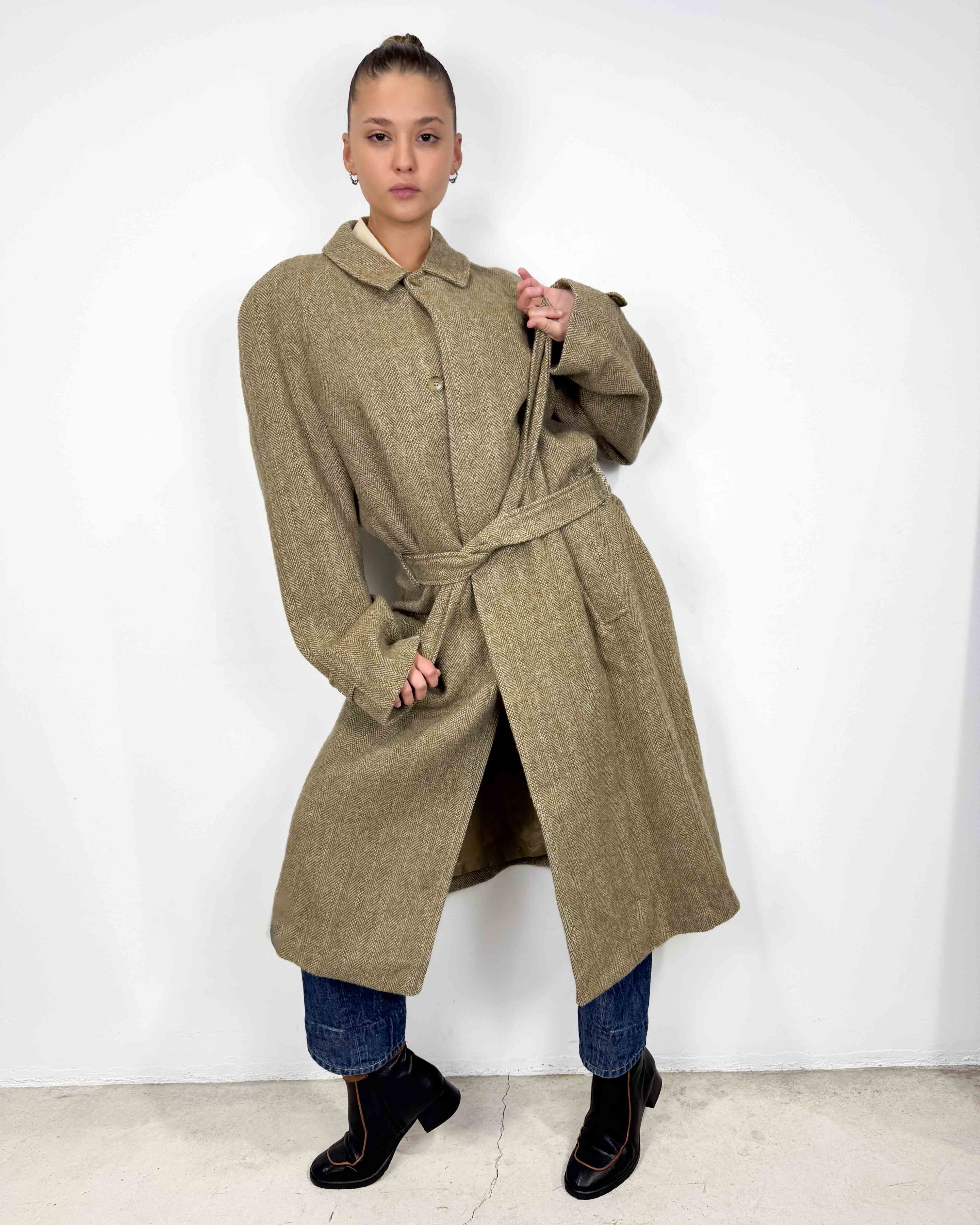 The daniella coat
