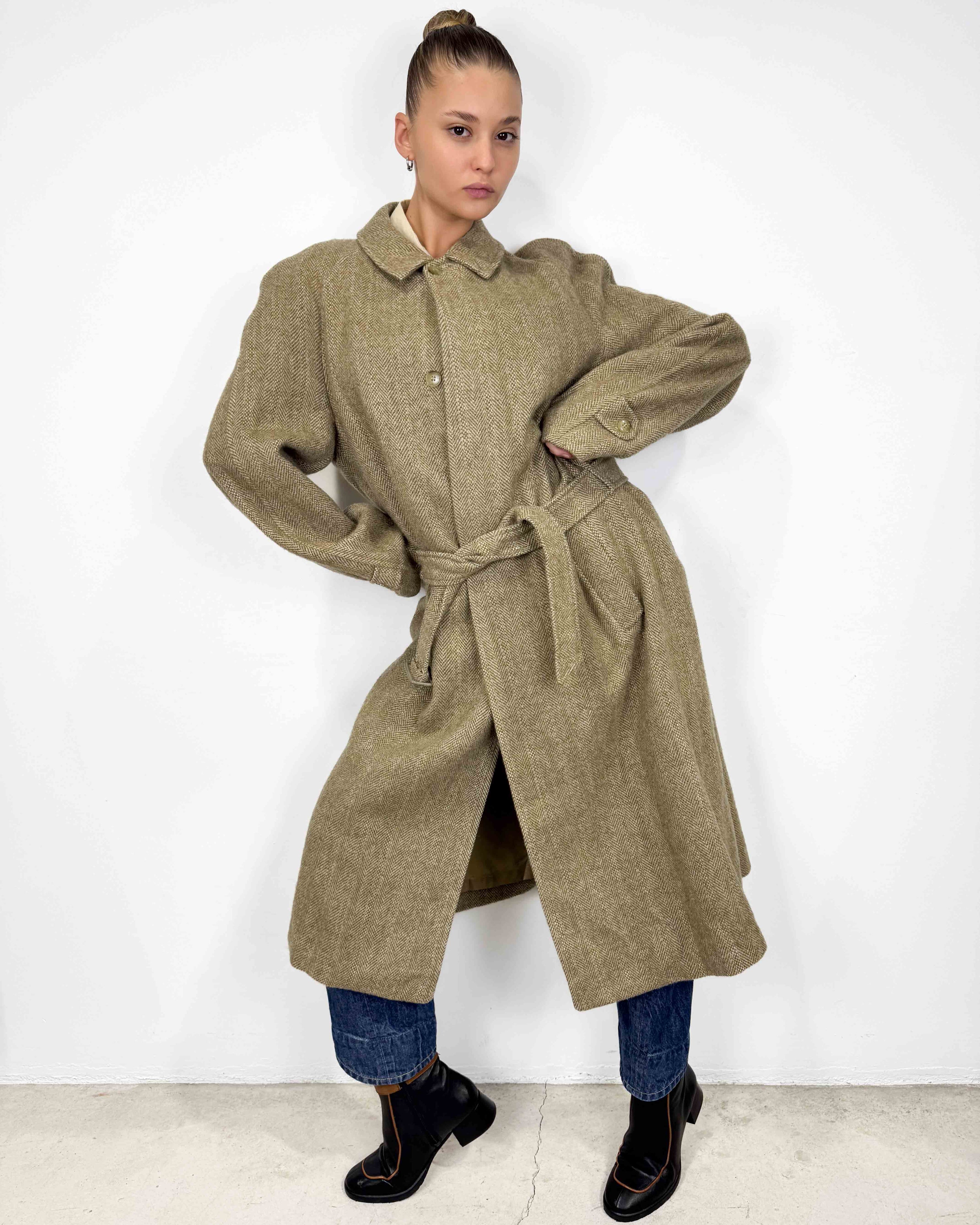 The daniella coat