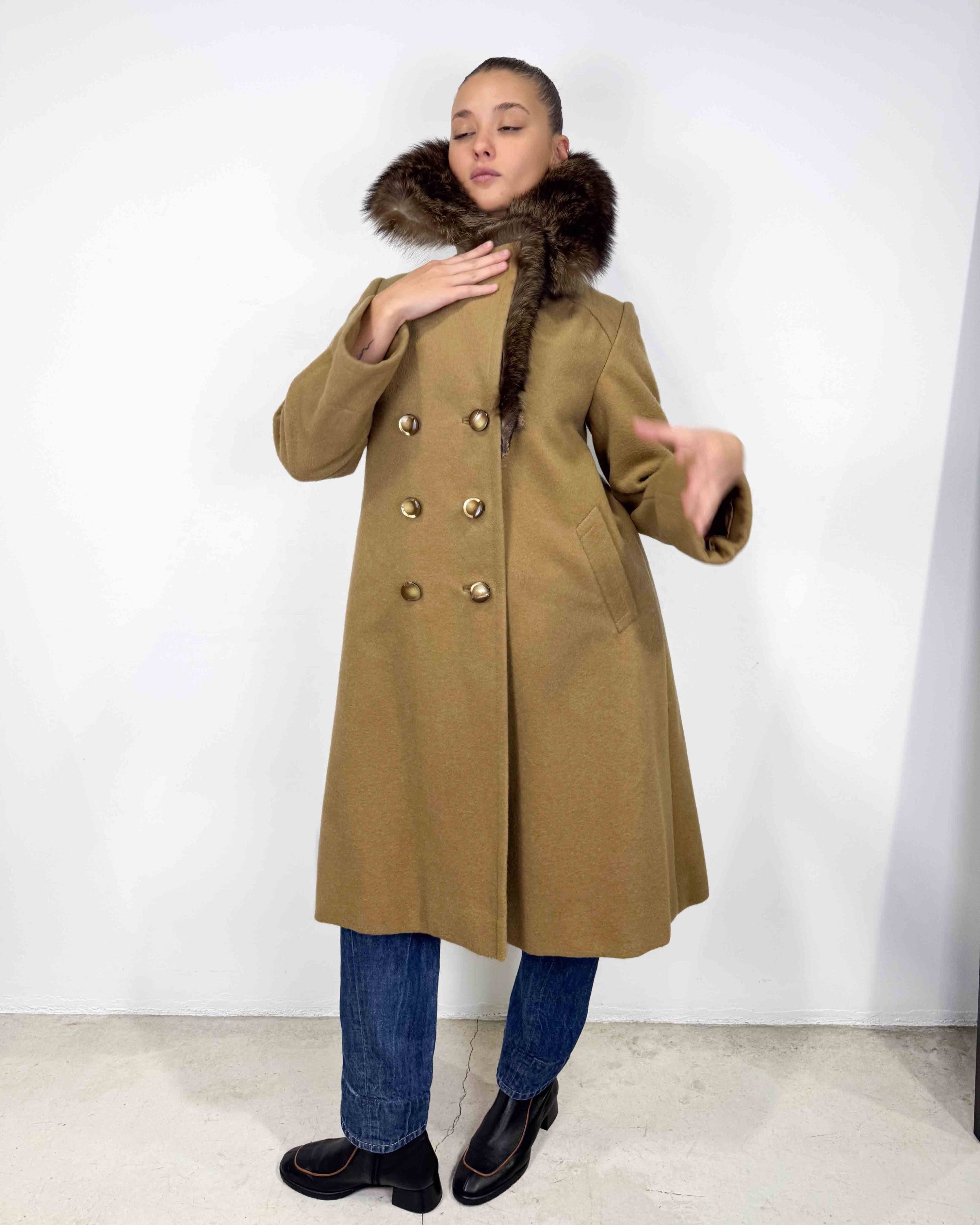 The mia coat