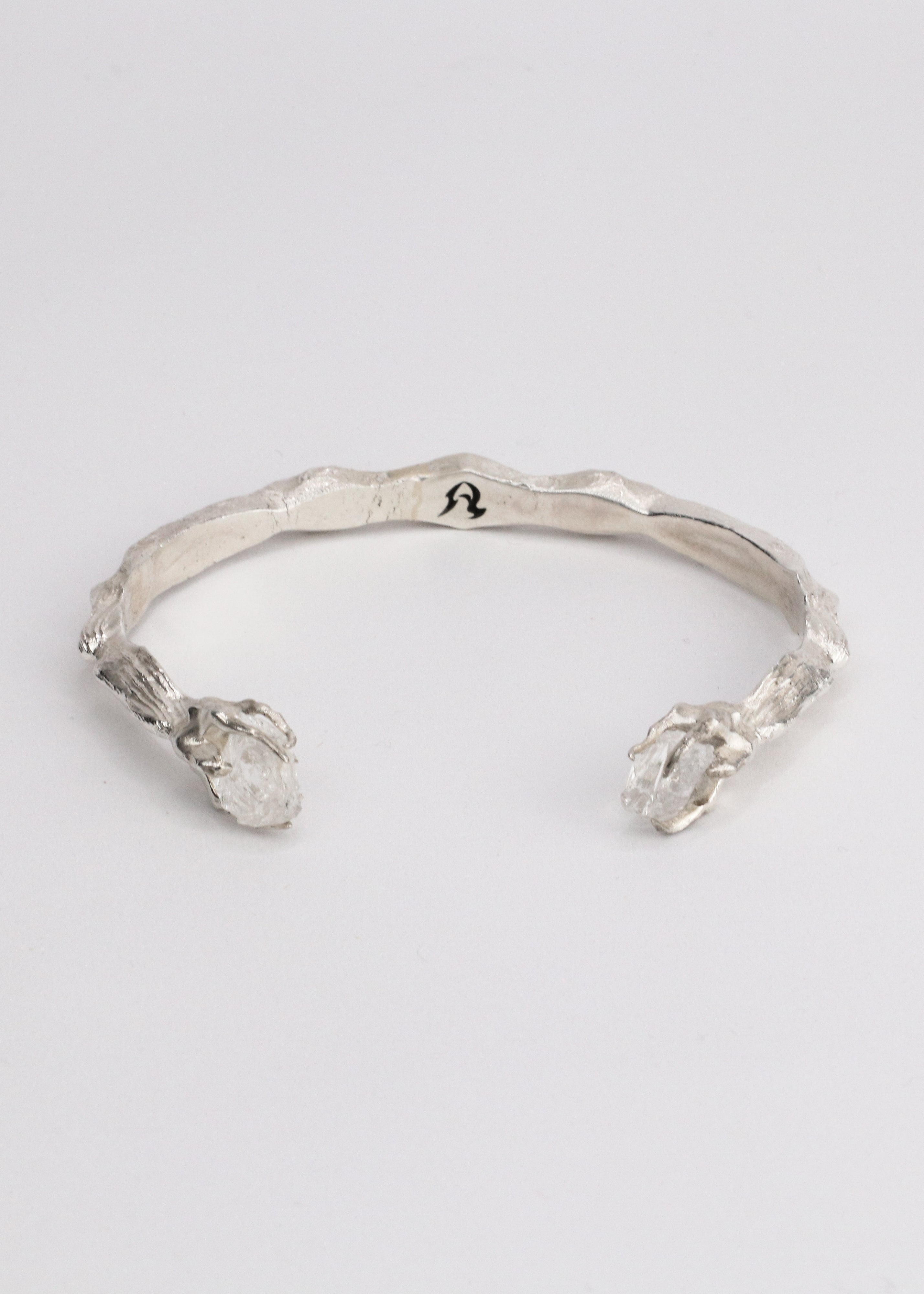 Sacral bangle