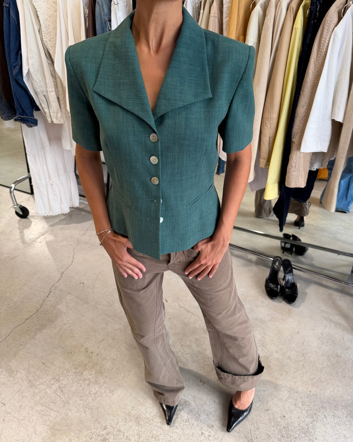 The ari top