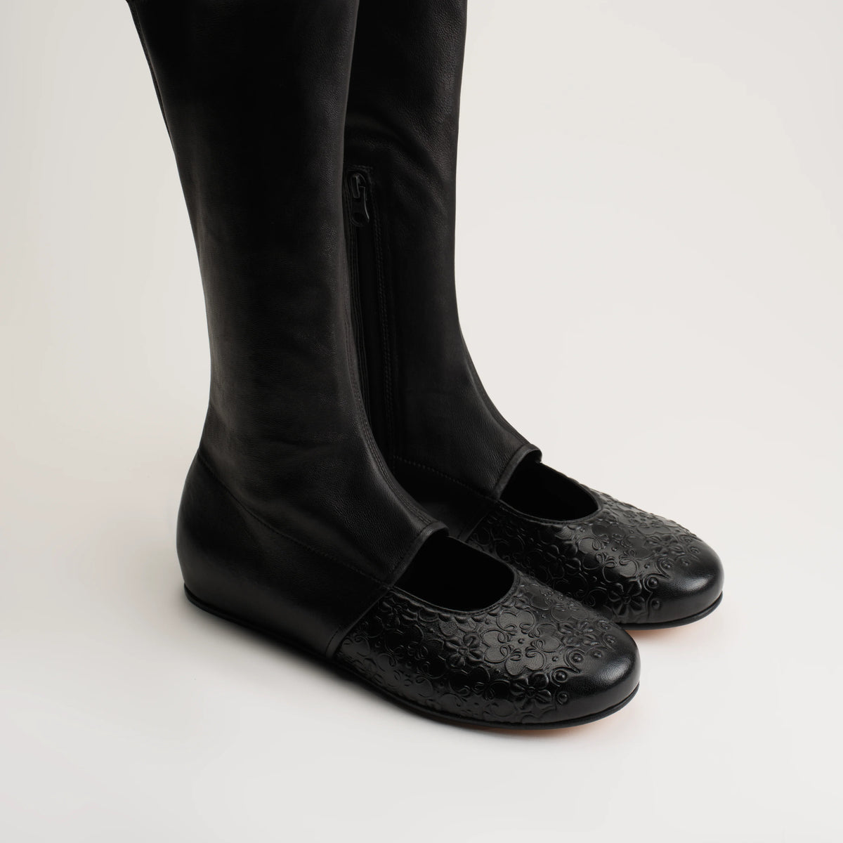 Ornmnt boots