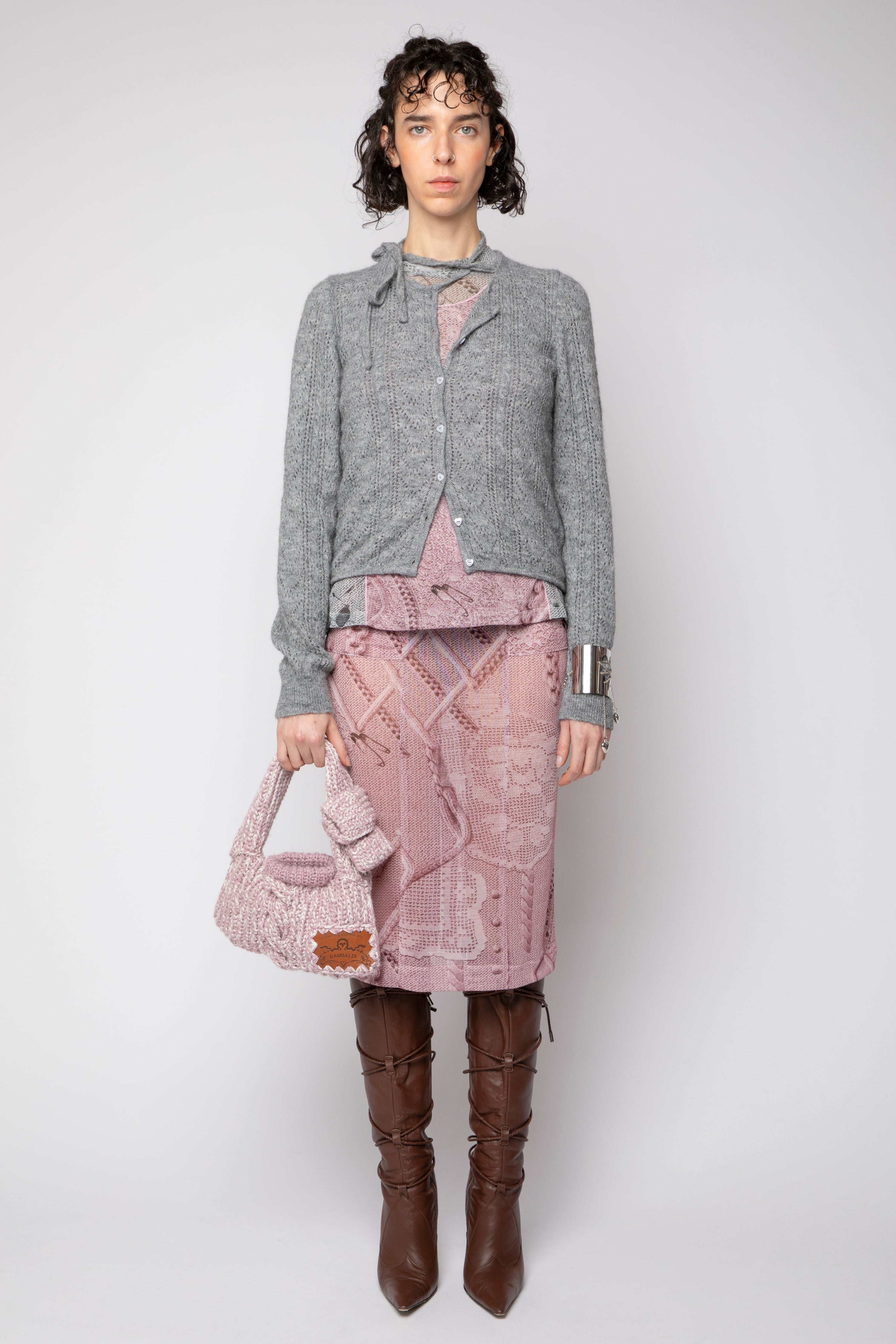 Cardigan intreccio amoroso