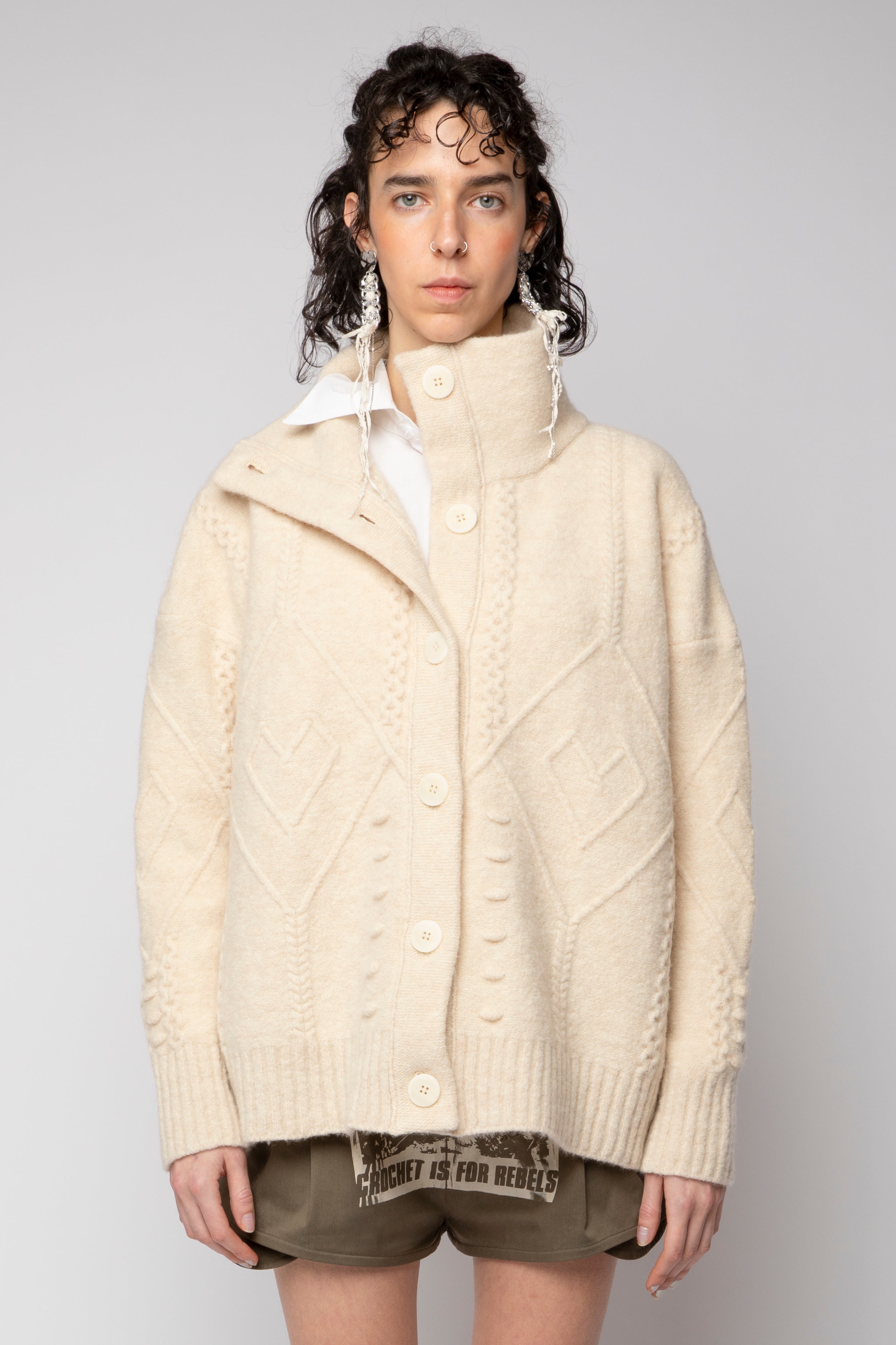 Cardigan over burraco