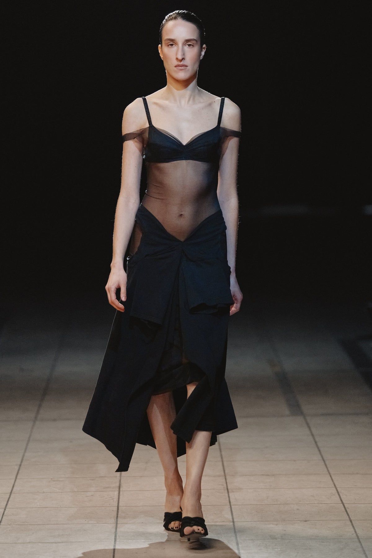 Off-shoulder ts mesh dress