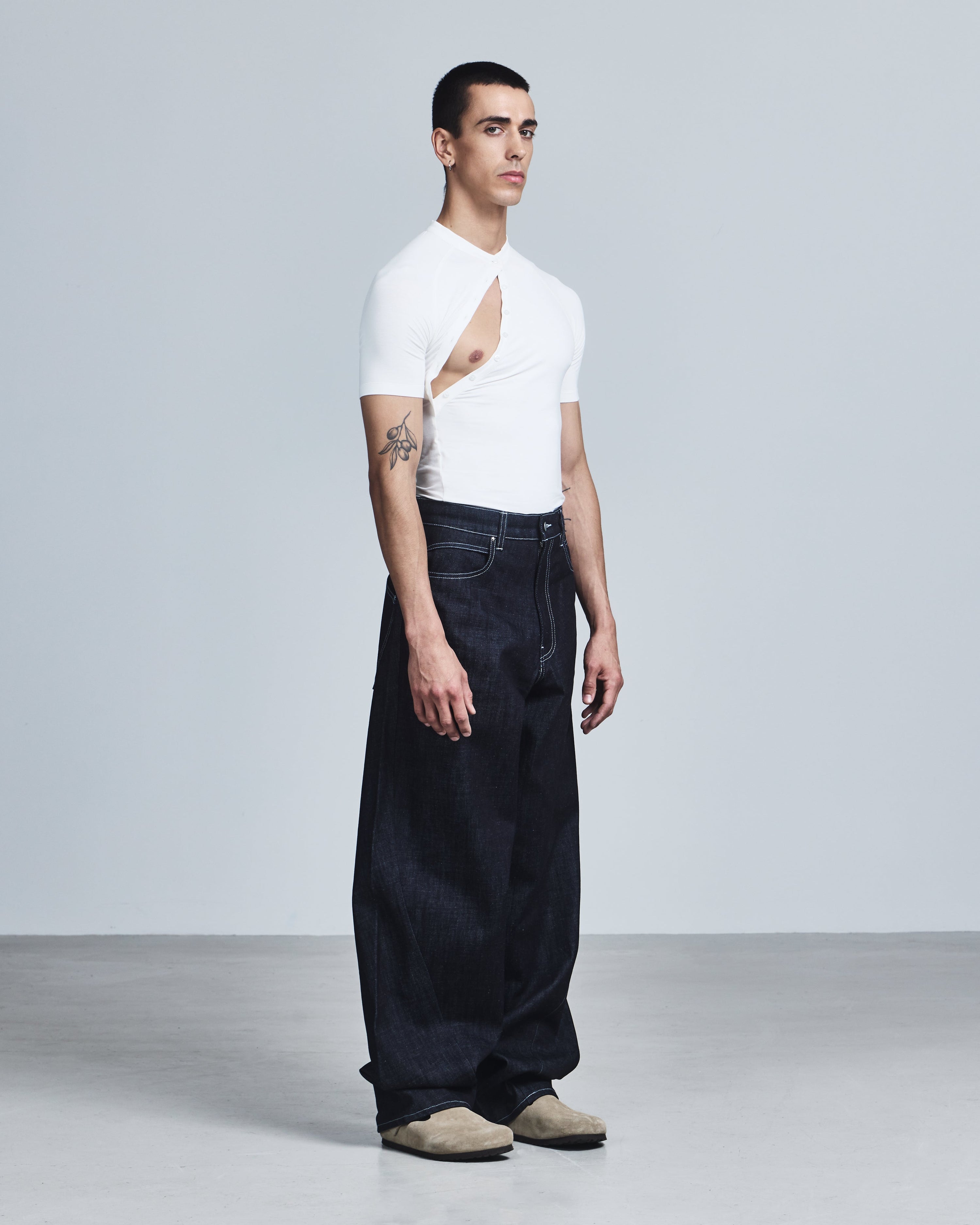 Kinetic cut denim jeans