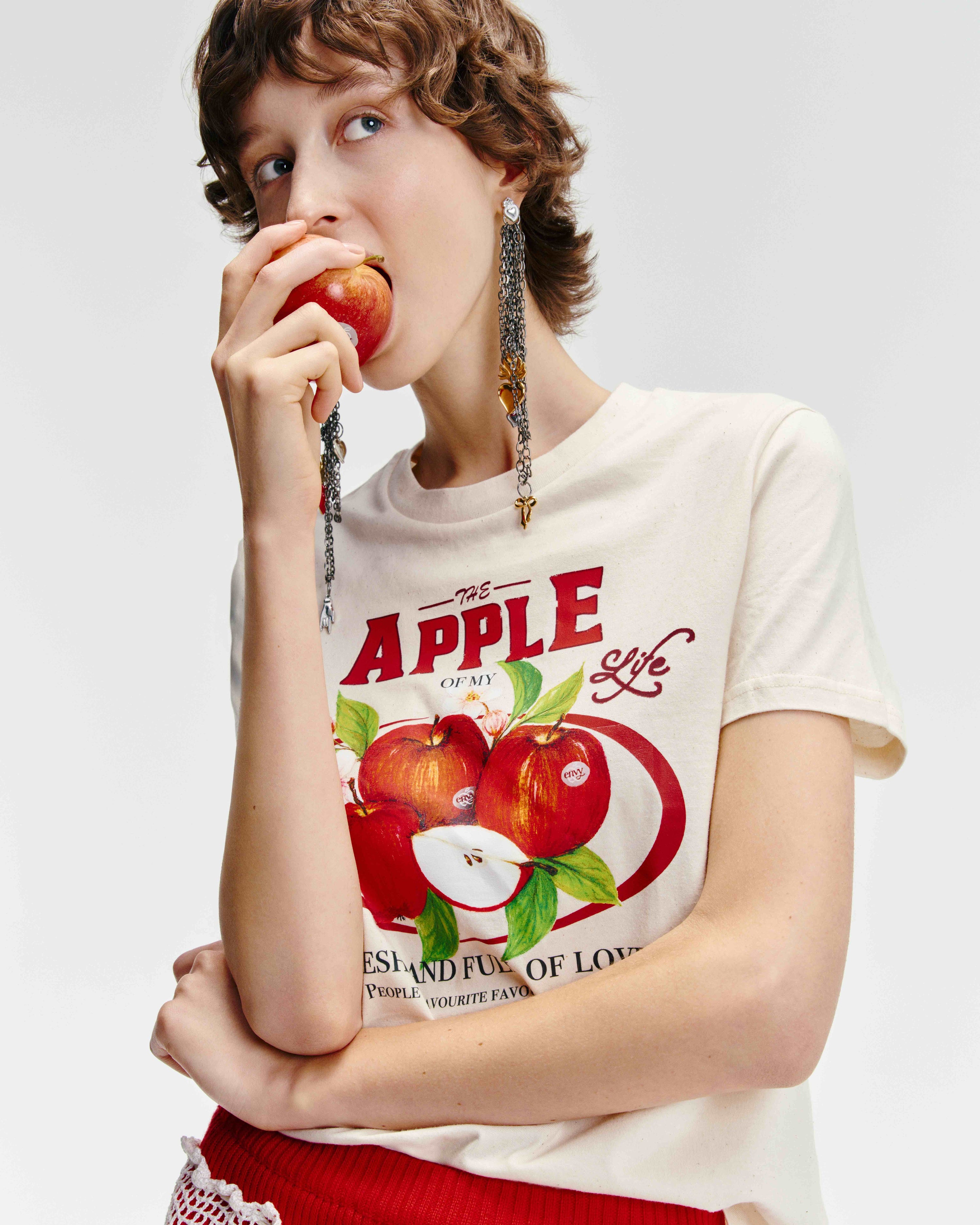 T-shirt 'the apple of my life'