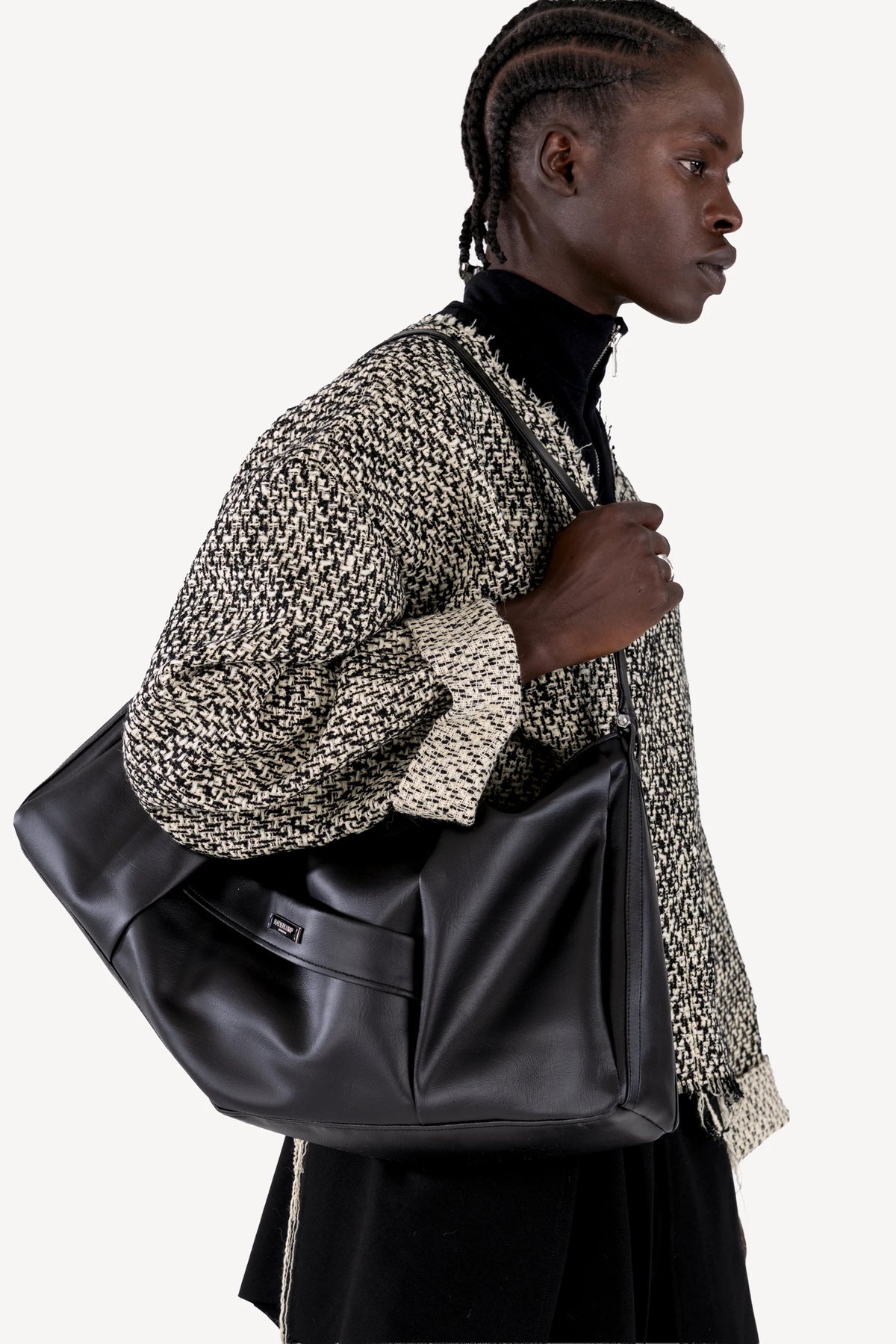 Large shoulder bag black