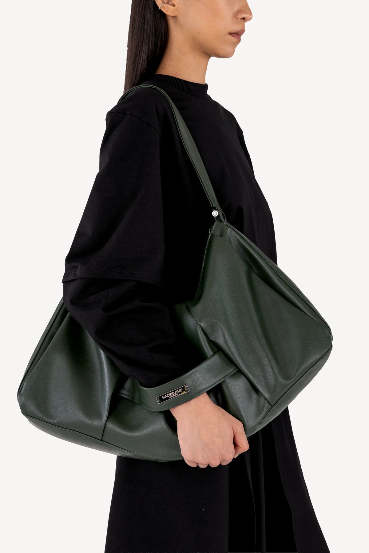 Large shoulder bag green