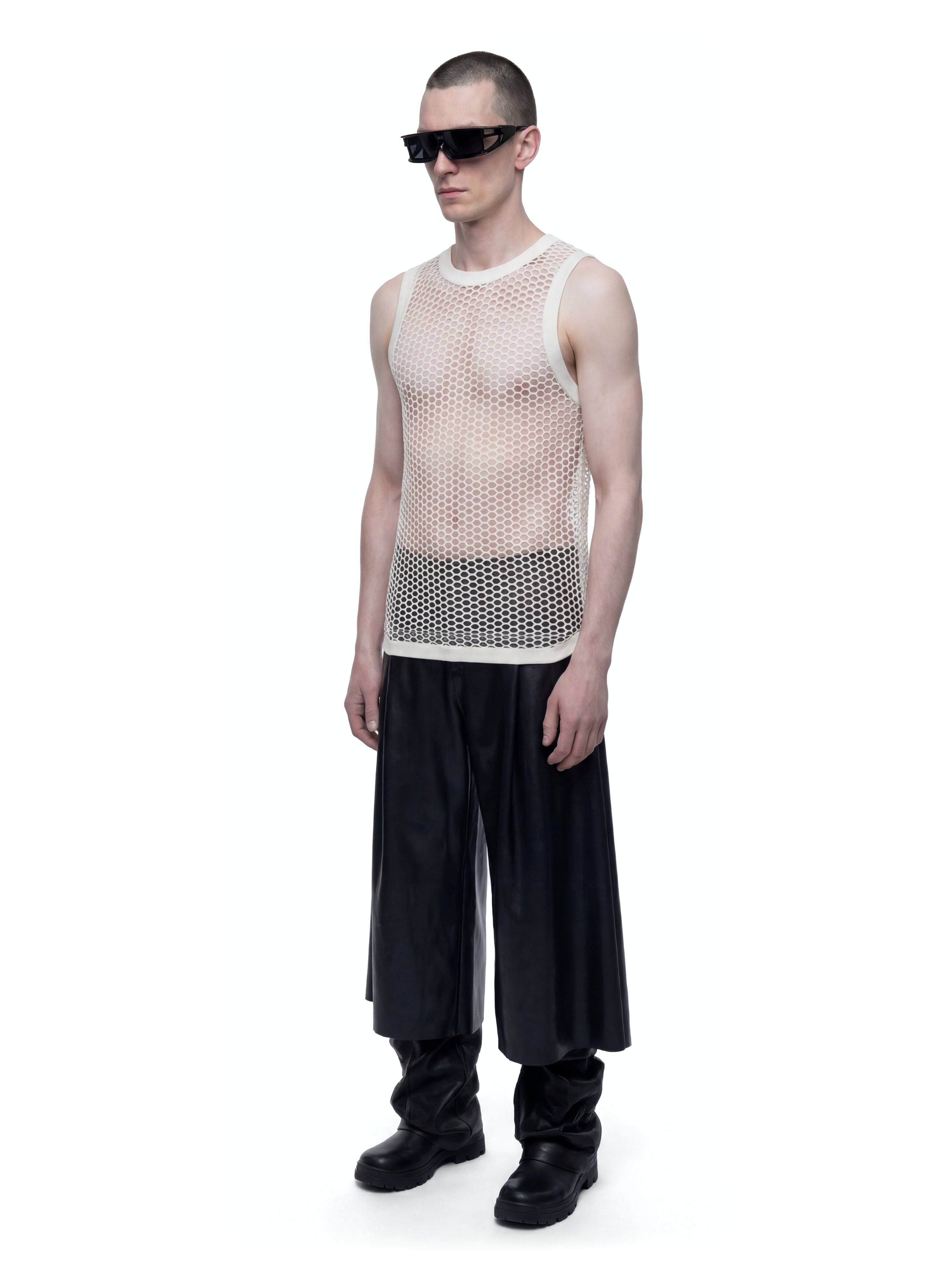 Latex pleated trousers