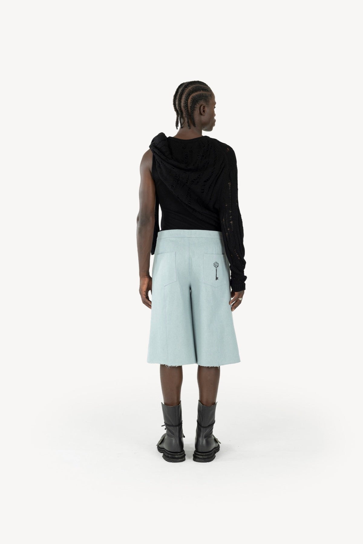 Layered knit sweater black