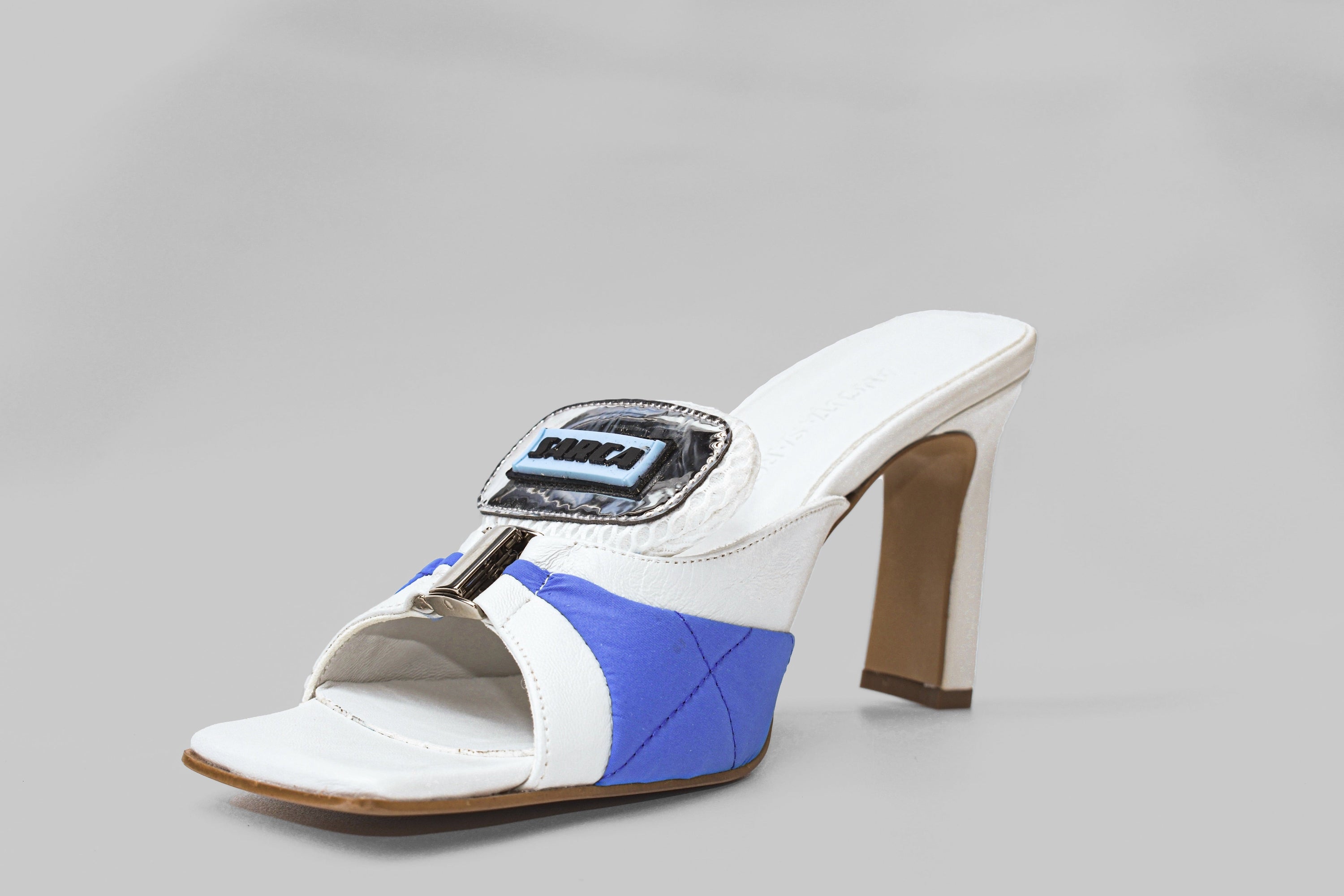 Lithium sandal