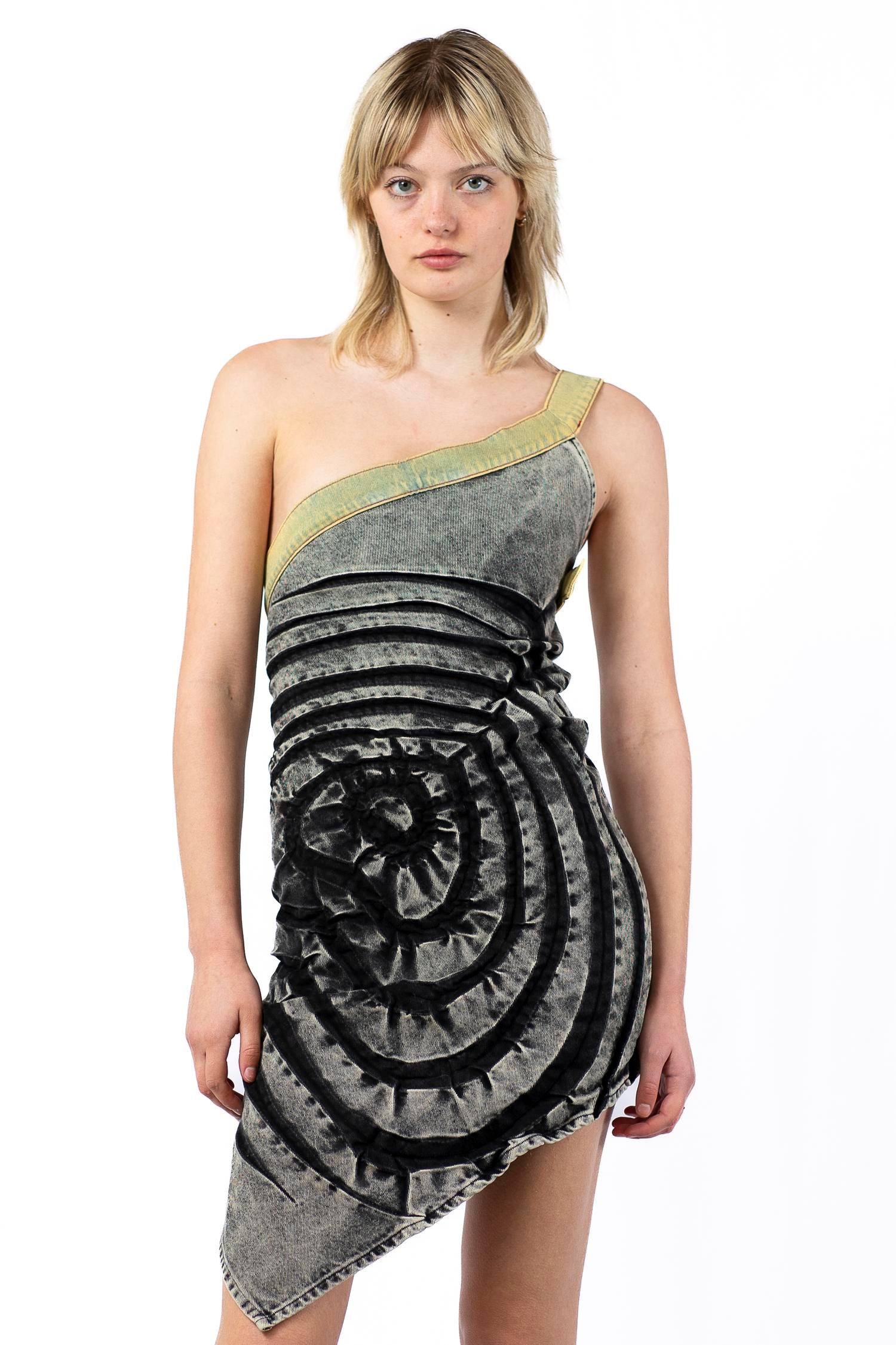 One shoulder heart dress