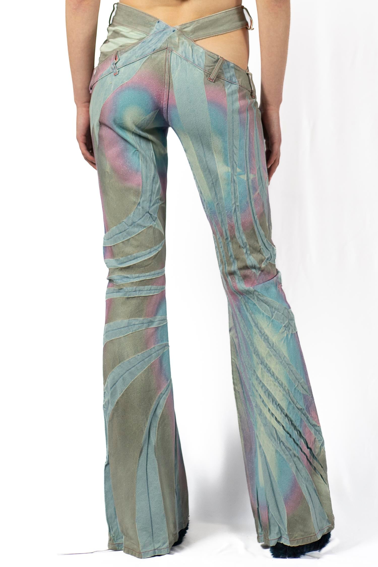 Metallic airbrush jeans