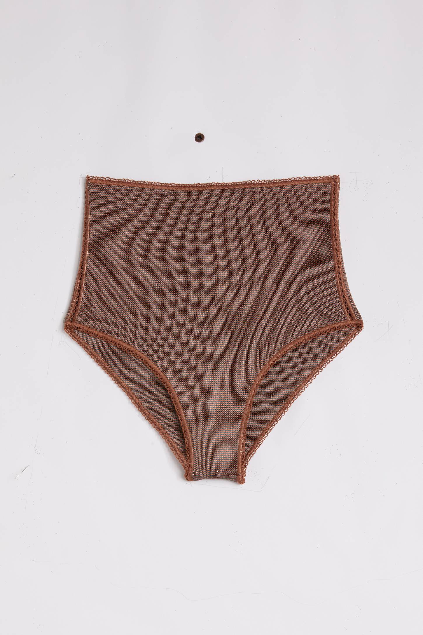 Knitted micro short