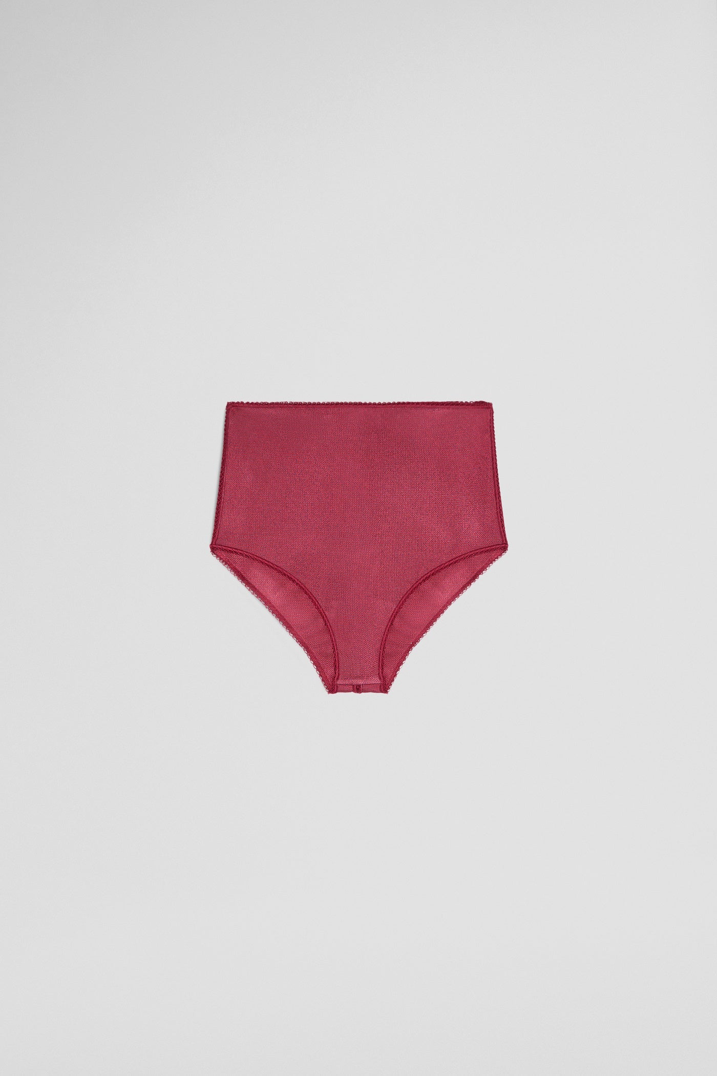 Knitted micro short