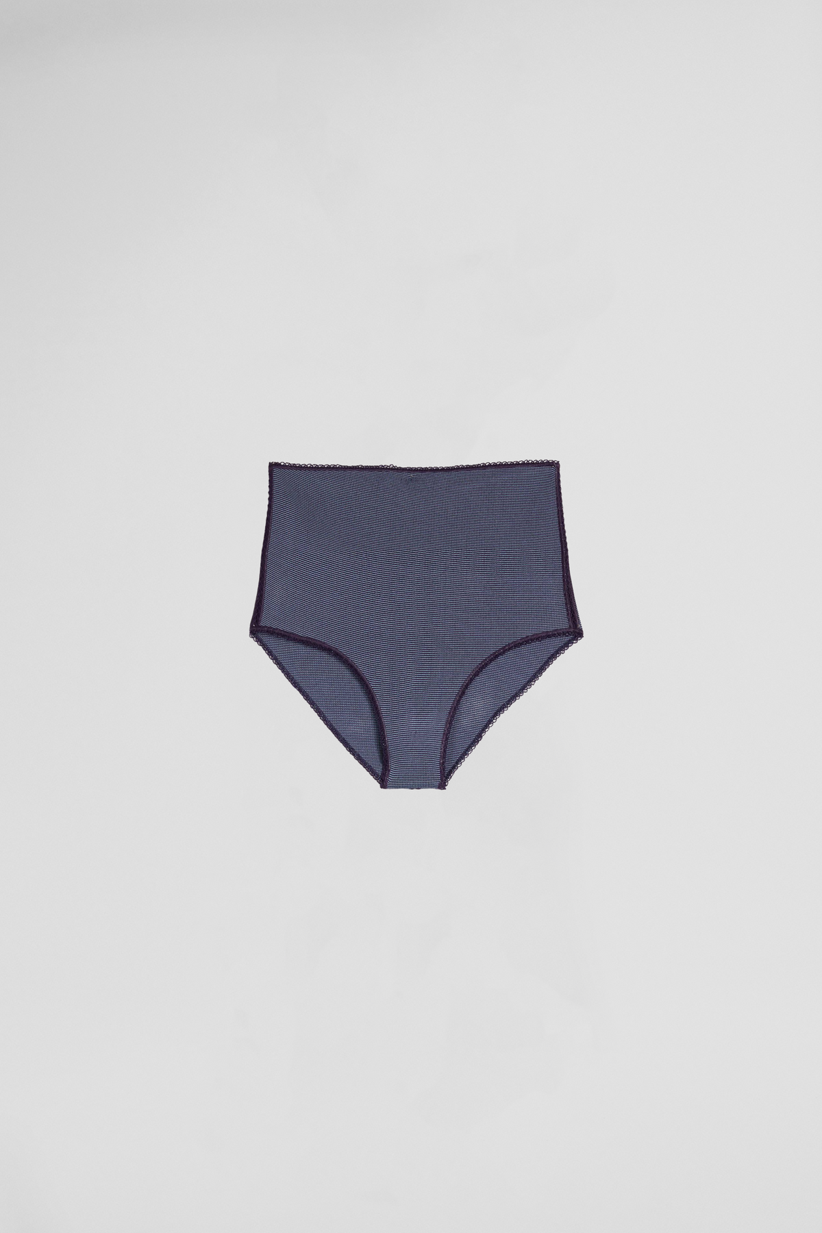 Knitted micro short