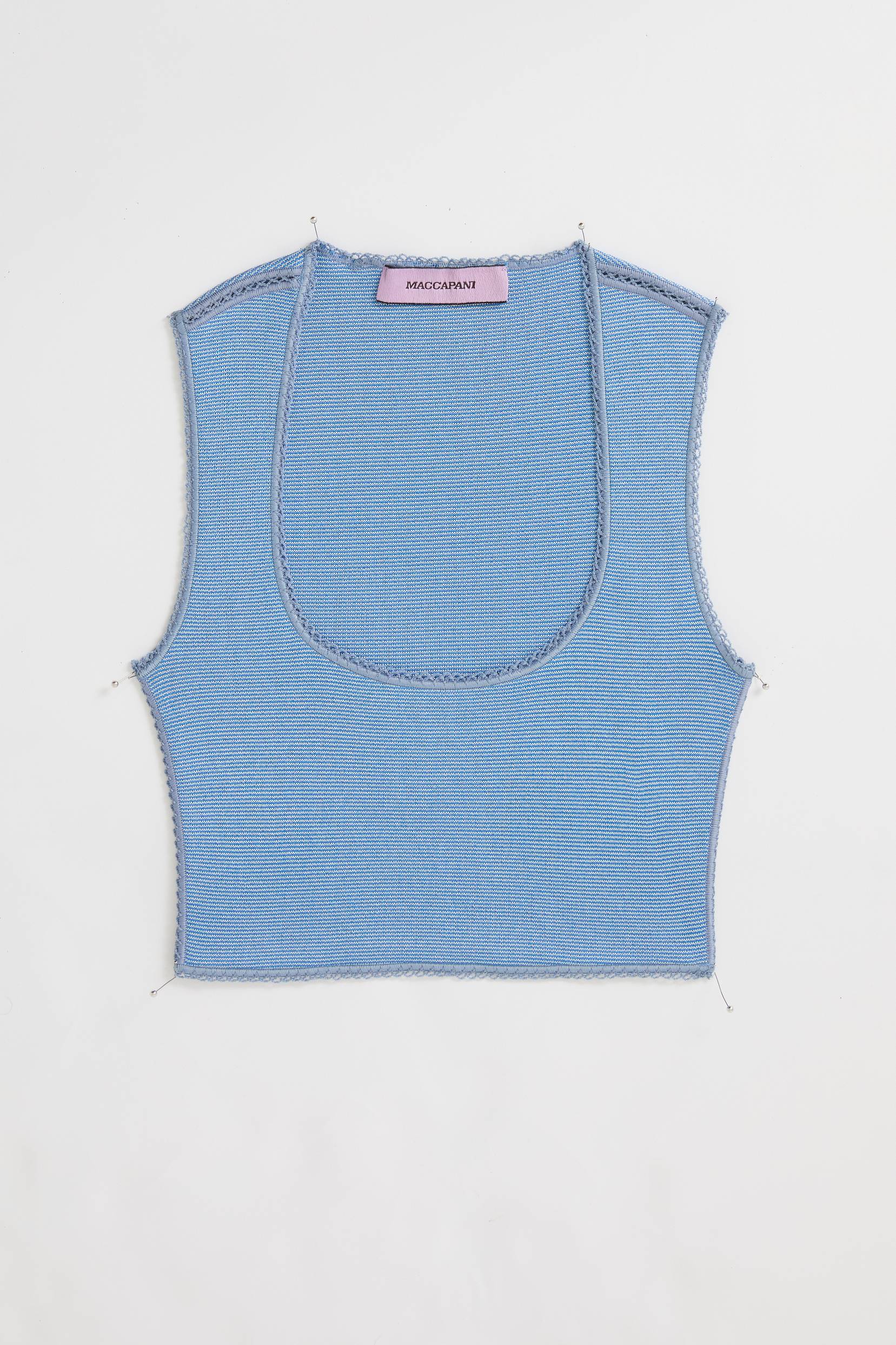 Knitted bra-top
