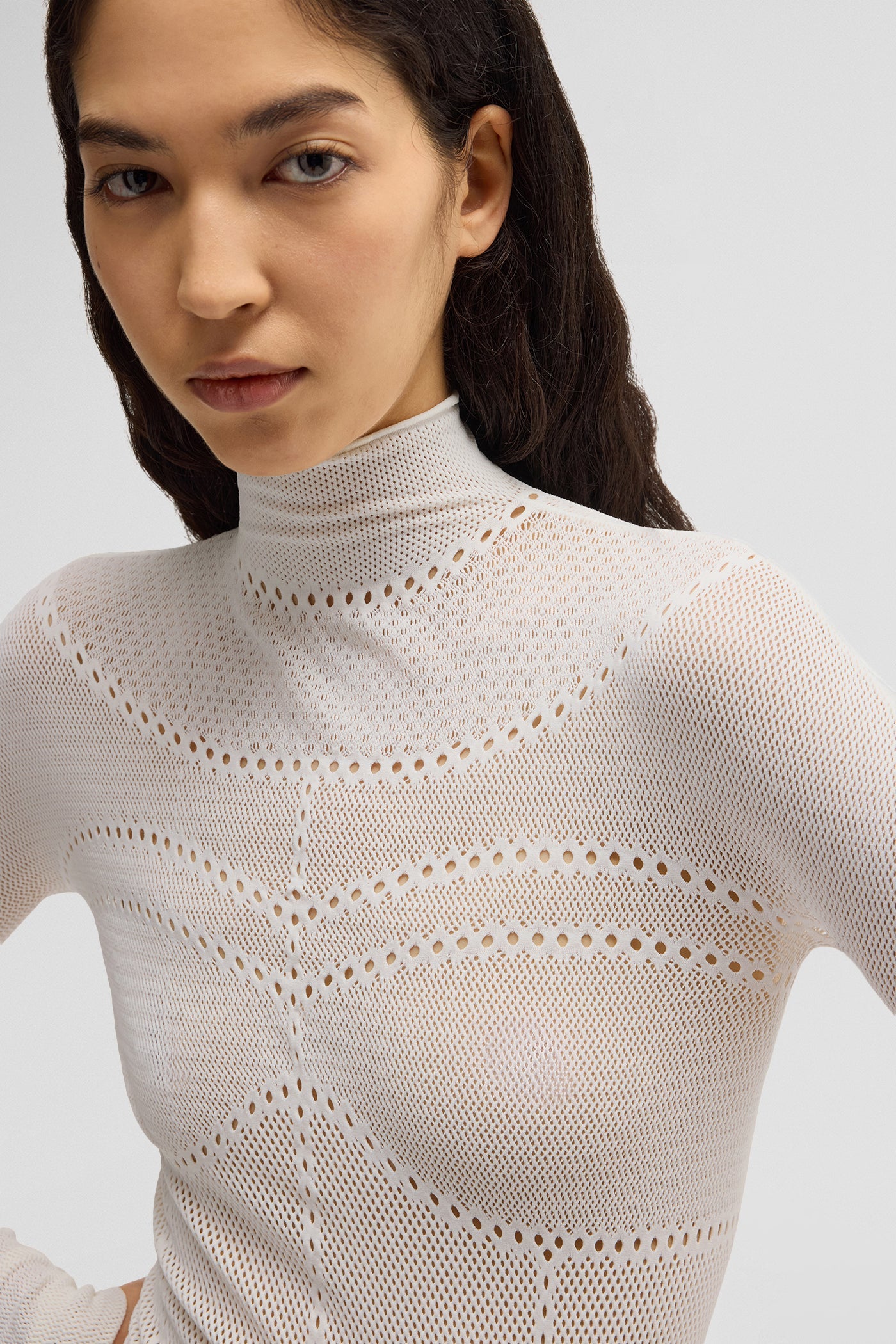 Second skin mock-neck