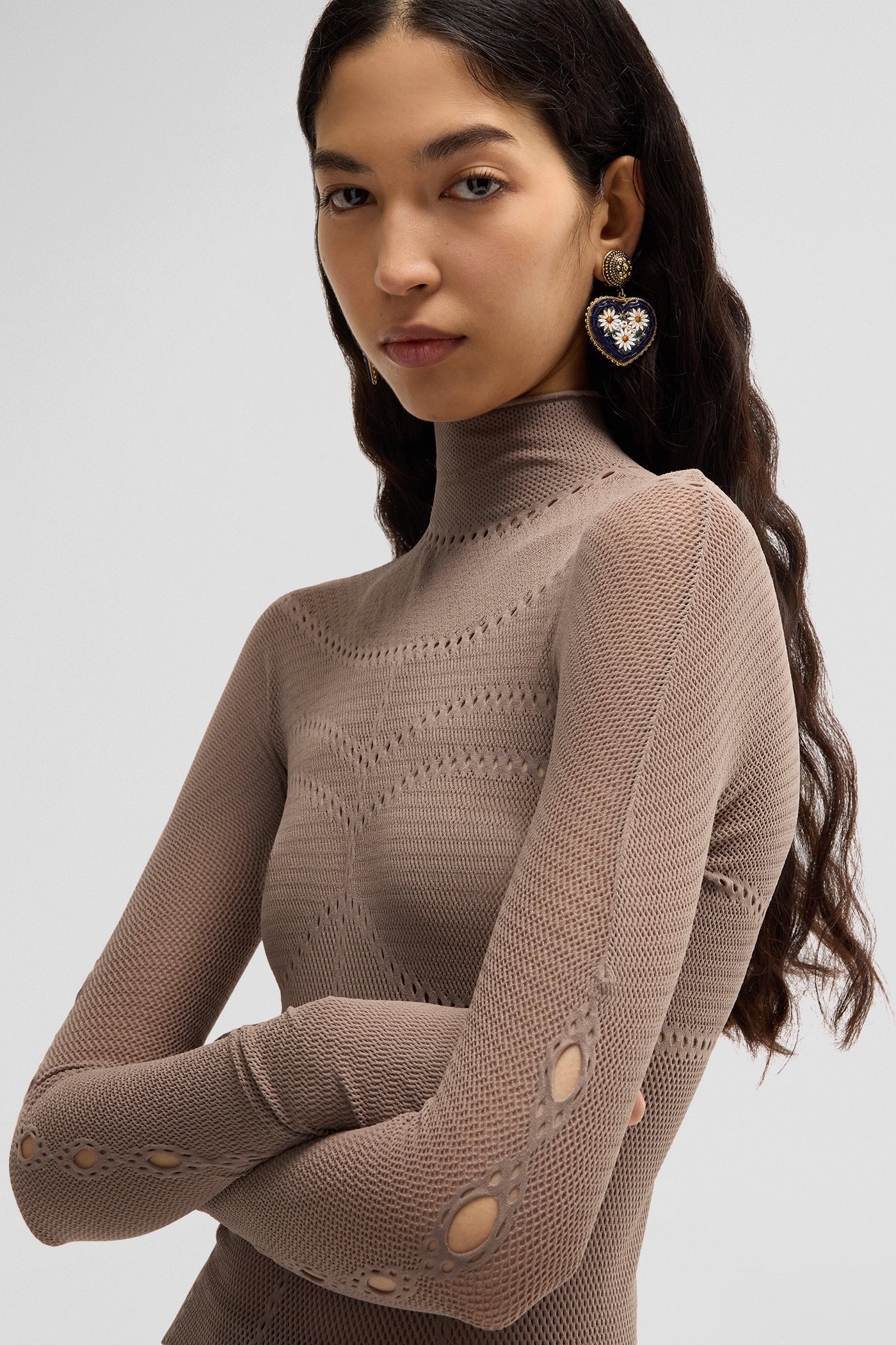 Second skin mock-neck