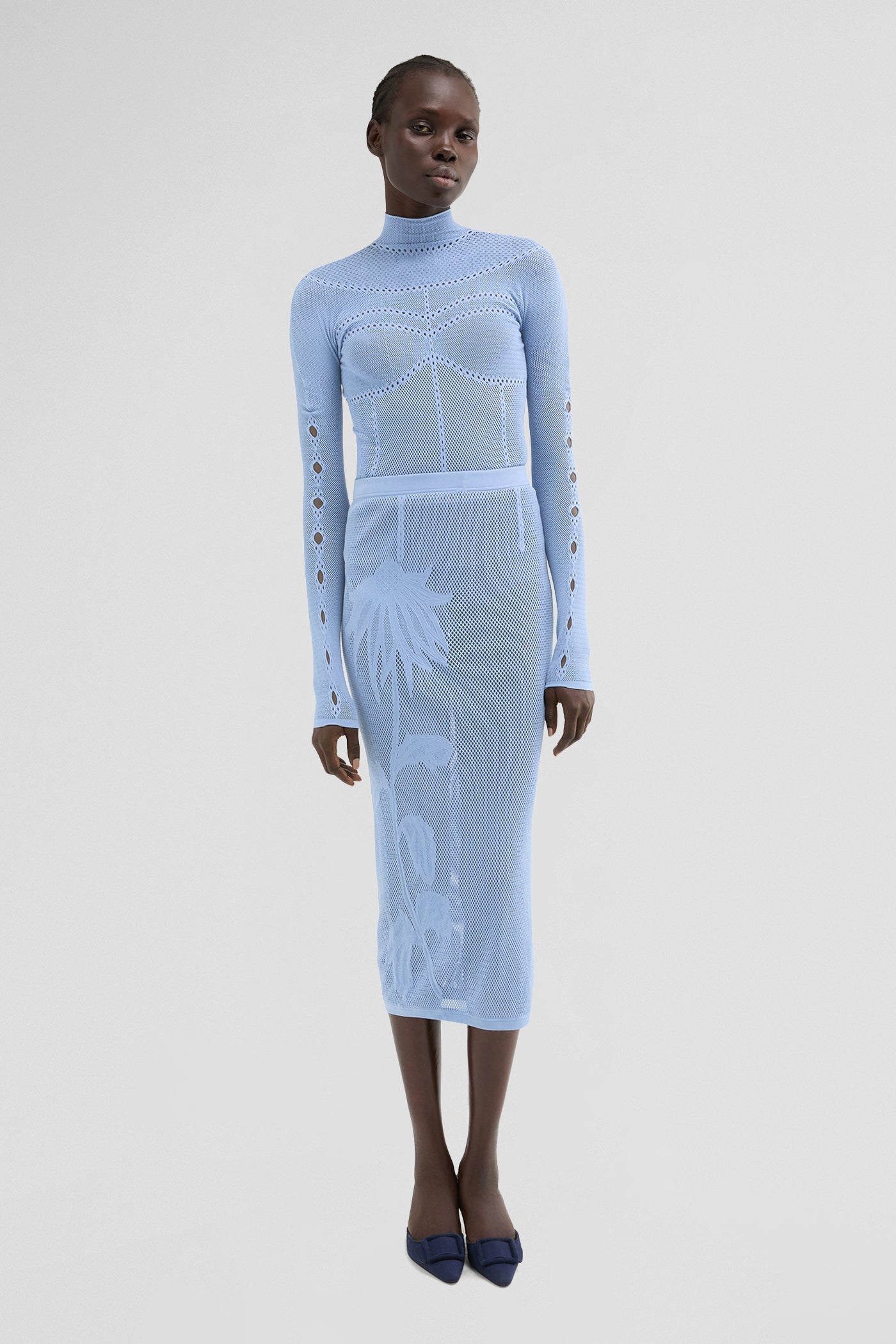 Second skin mock-neck