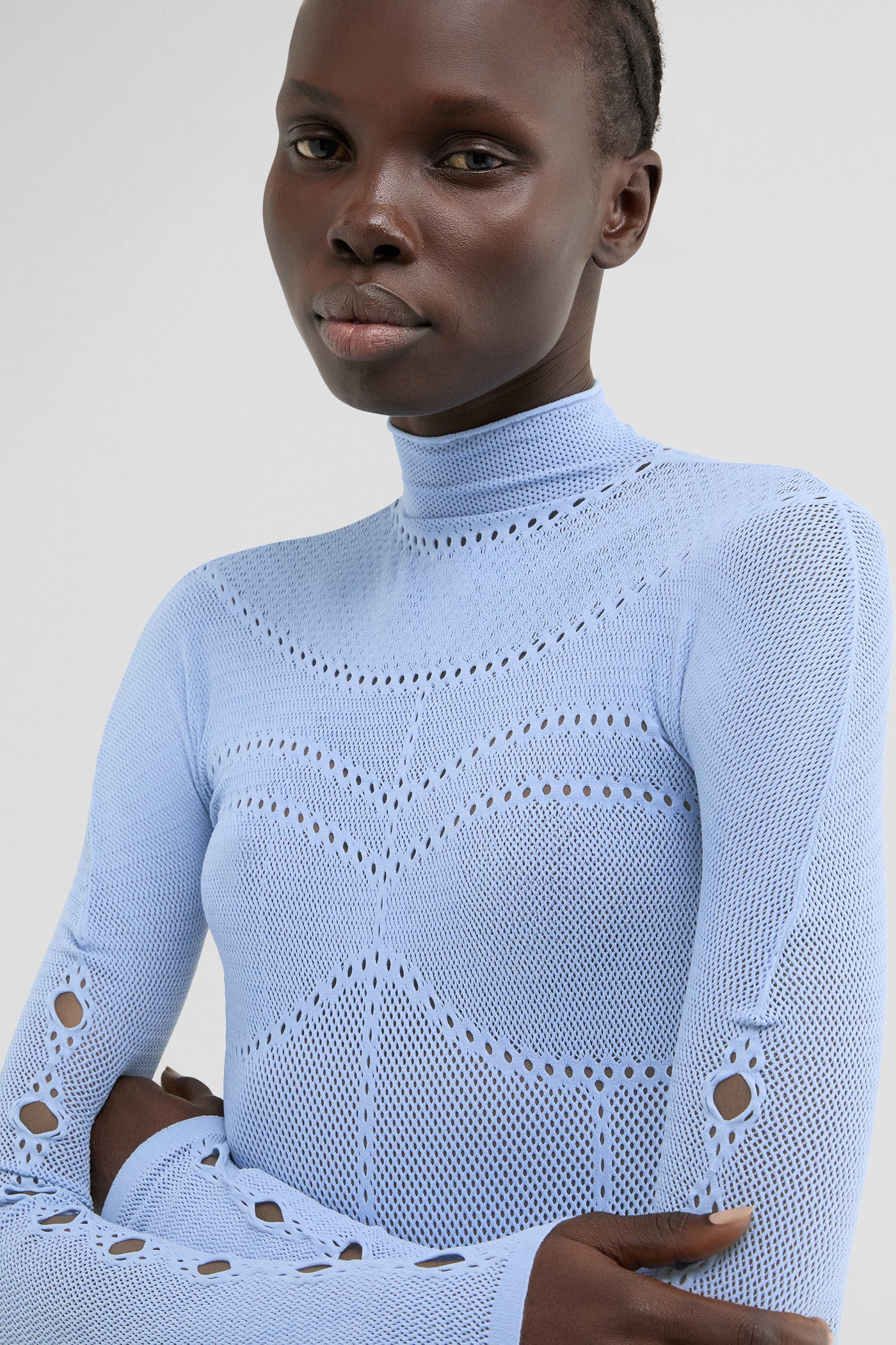 Second skin mock-neck