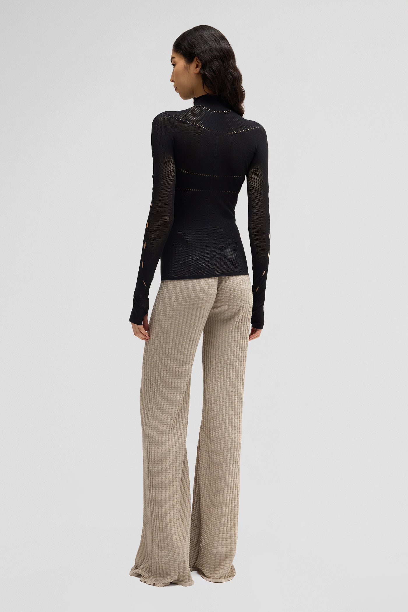Second skin mock-neck