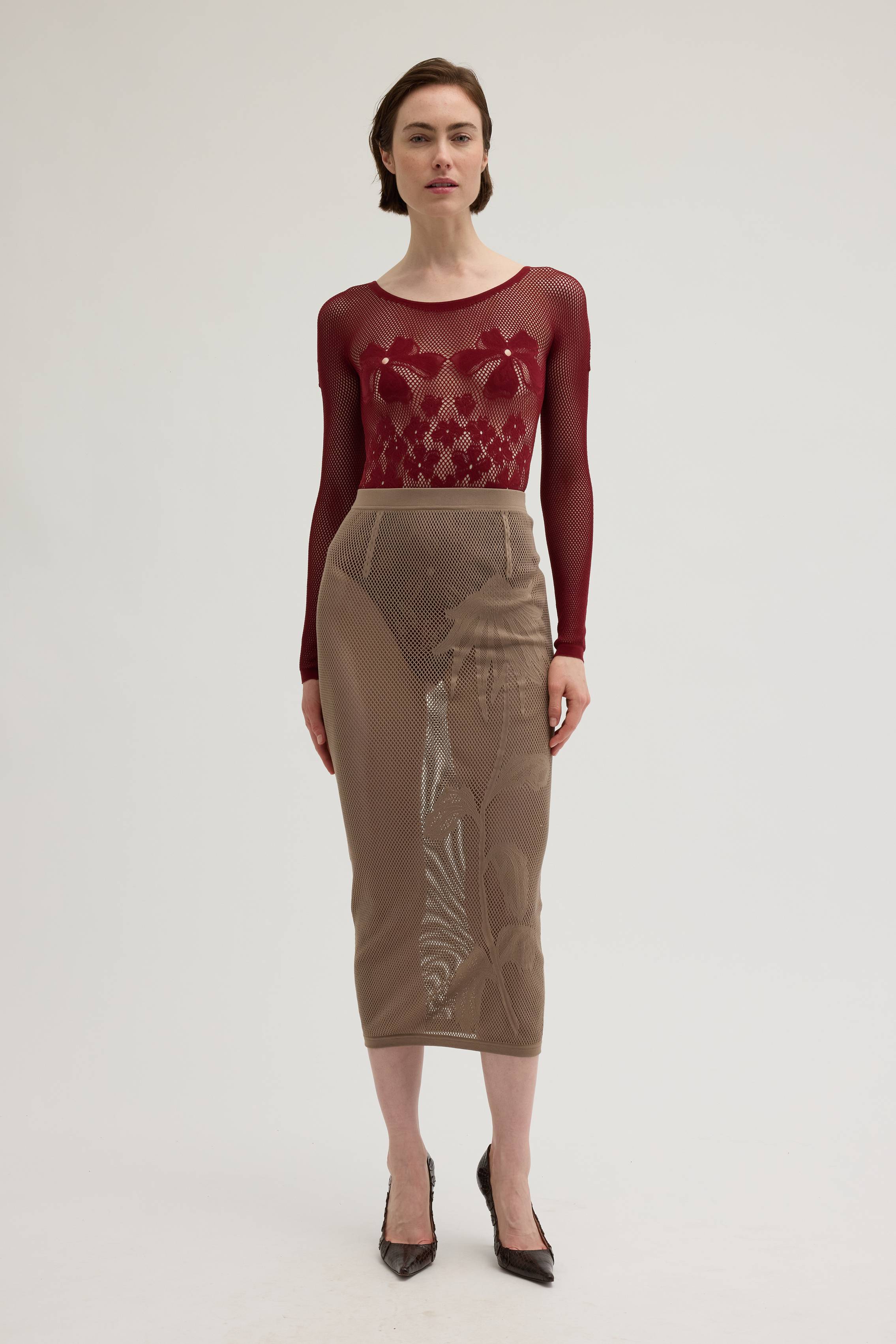 Monogram body