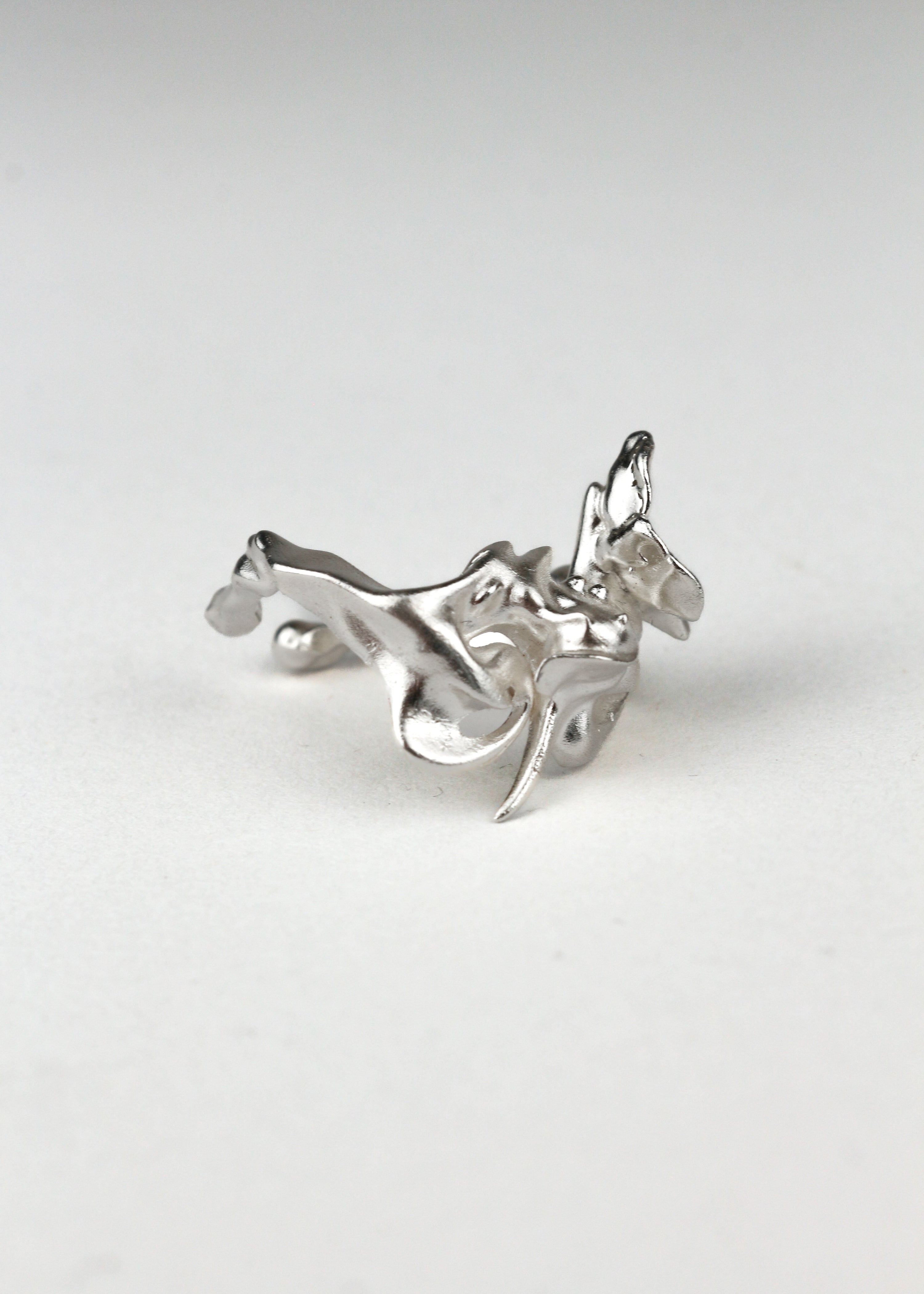Sonic bloom ring