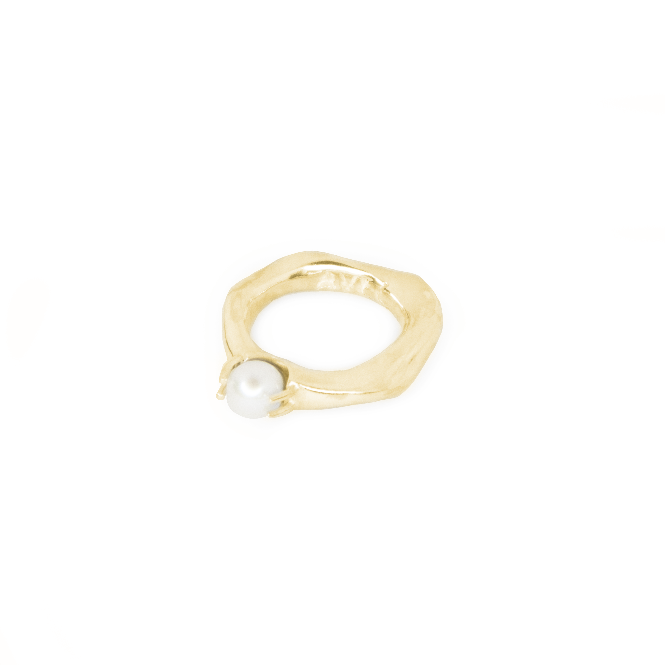 Nails & pearl molten ring