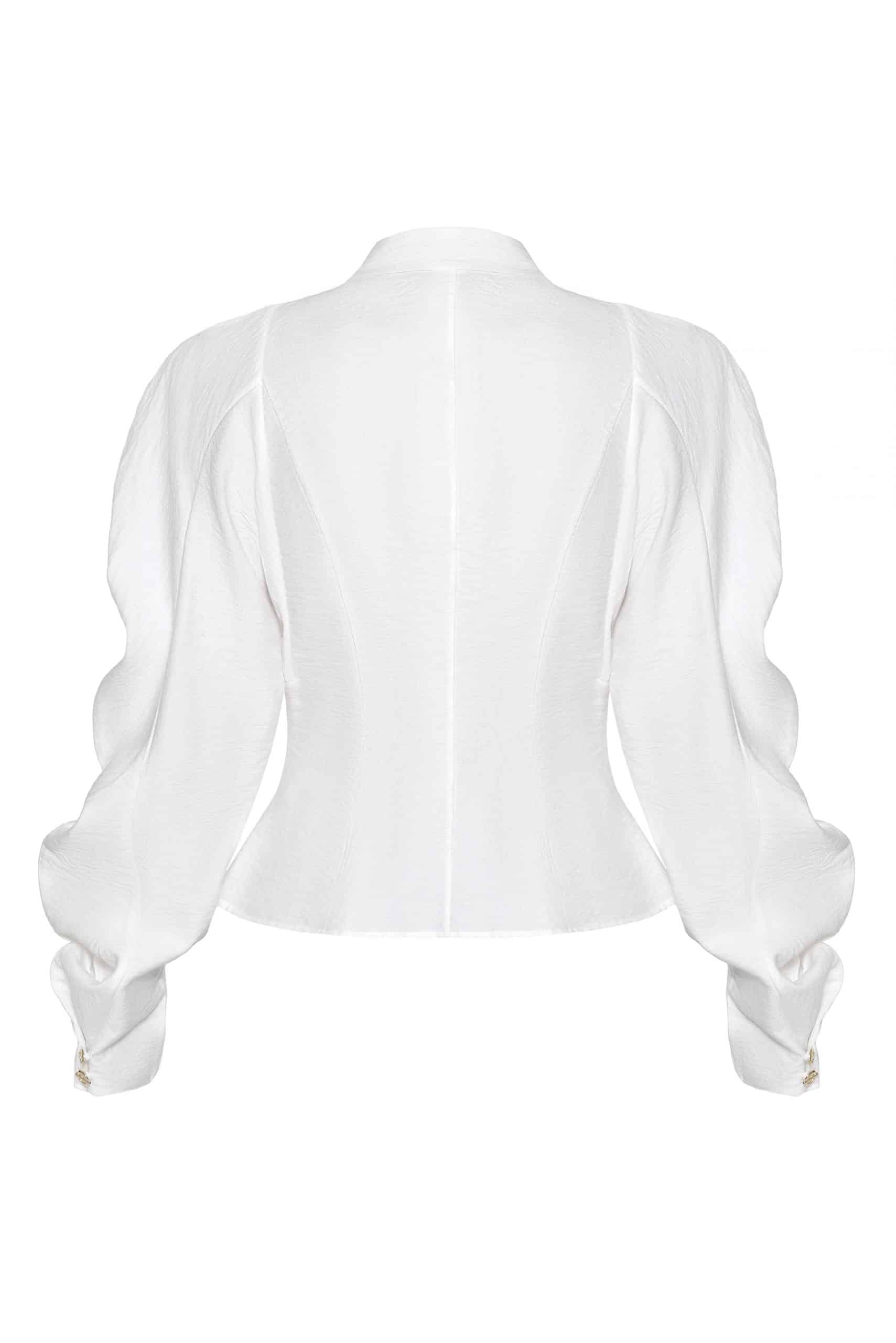 White long-sleeved shirt