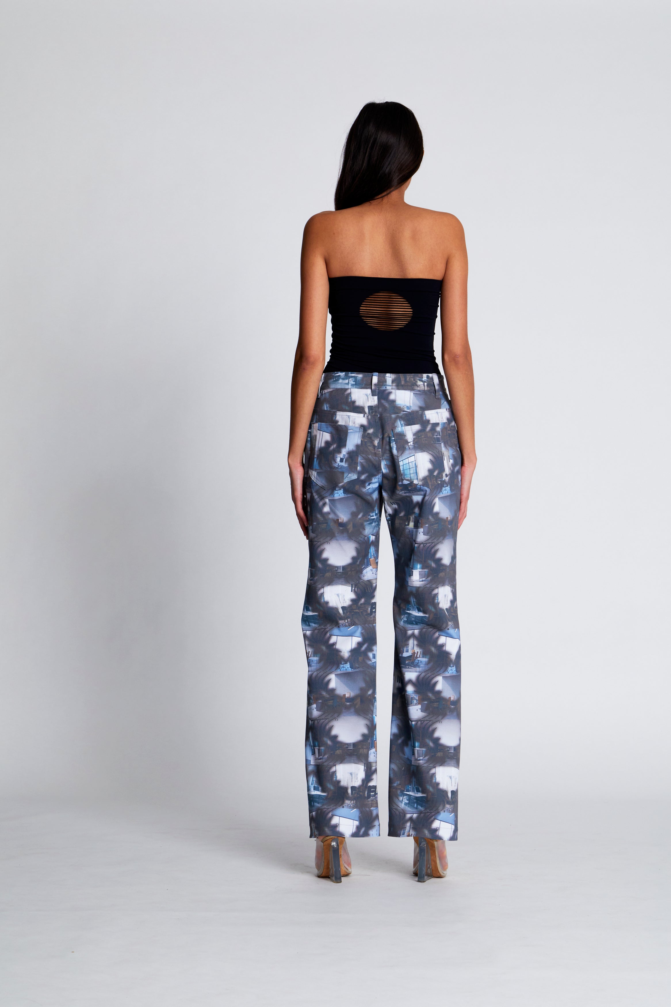 Satellite tube top