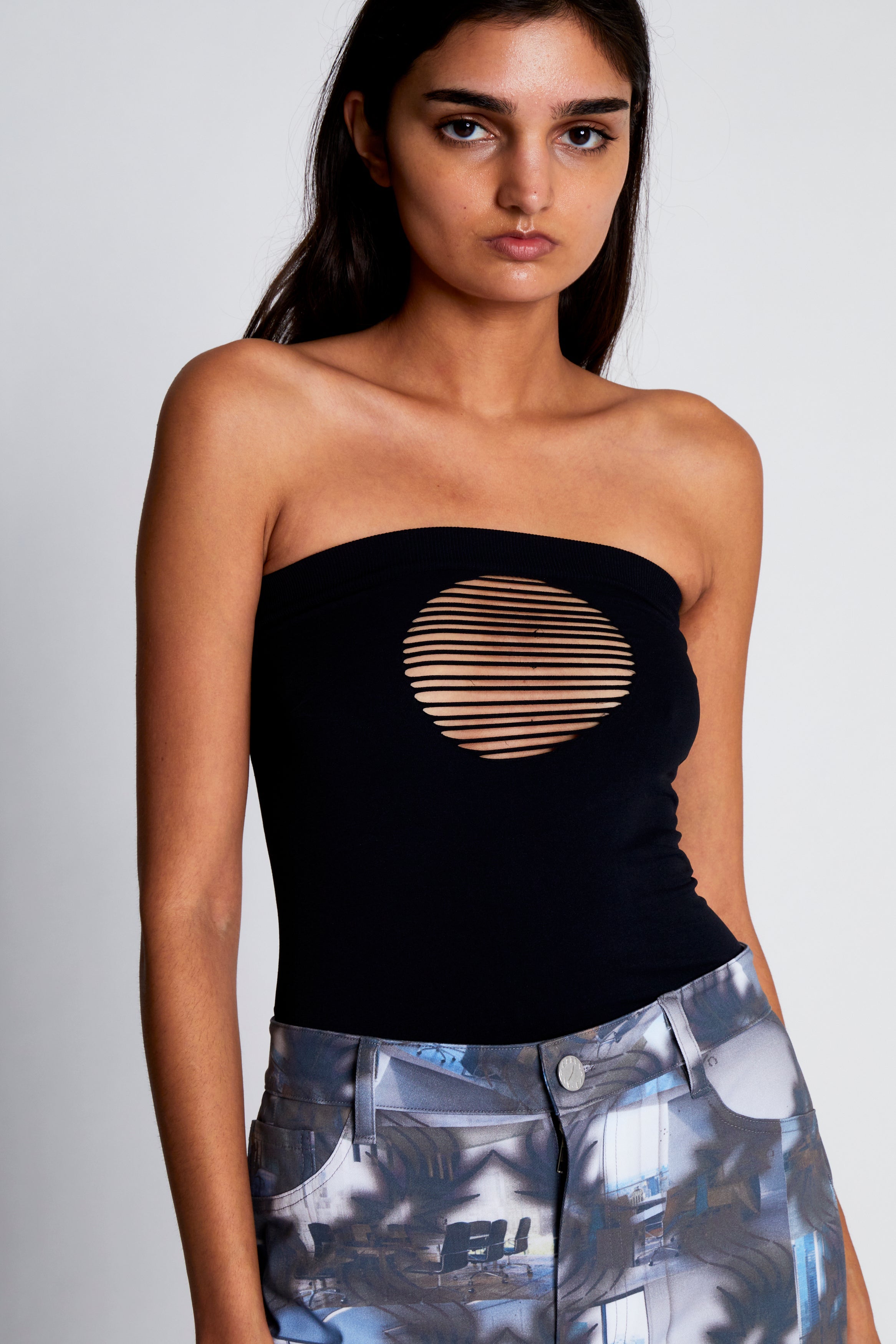 Satellite tube top