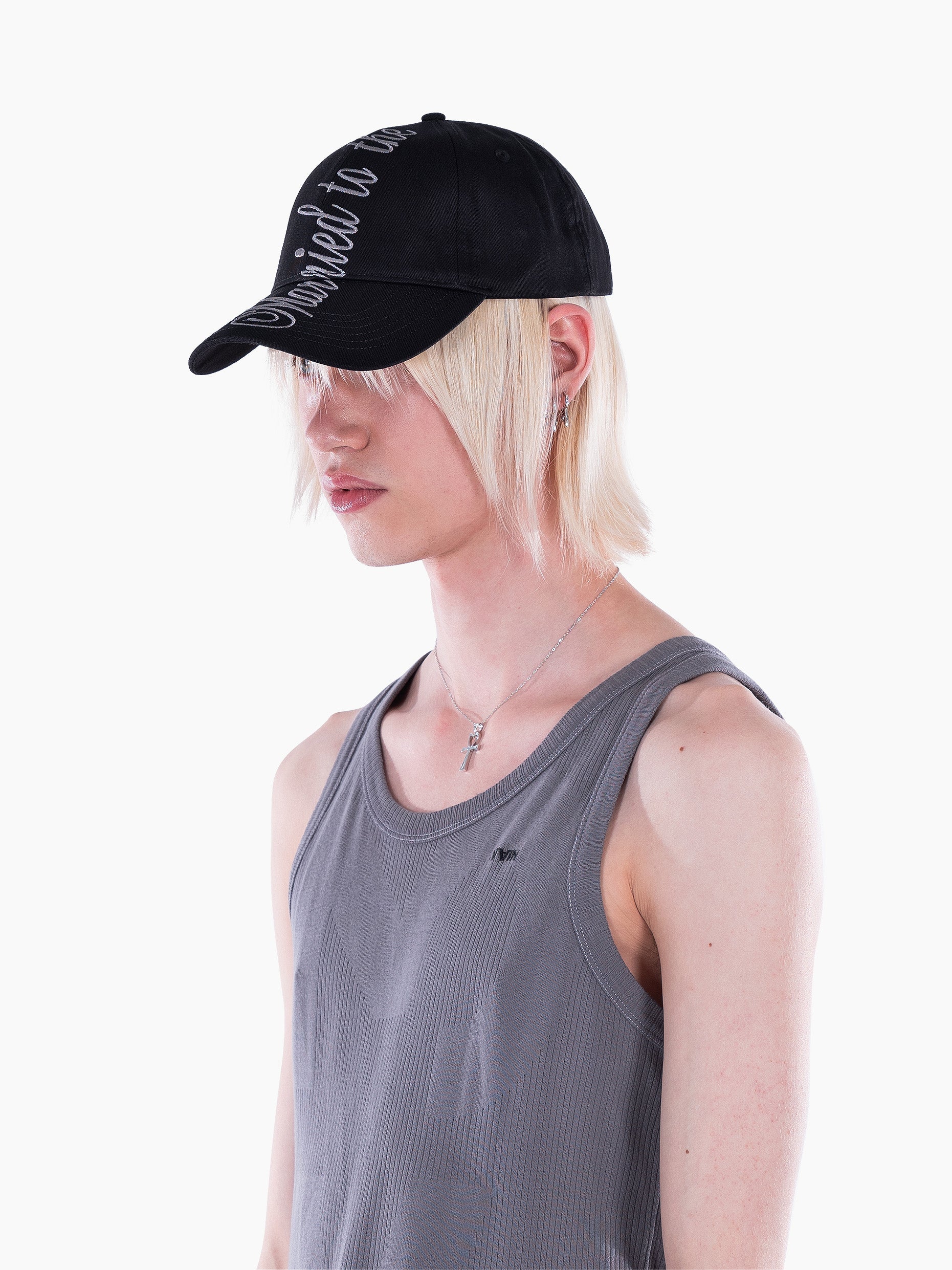 Vain married cap
