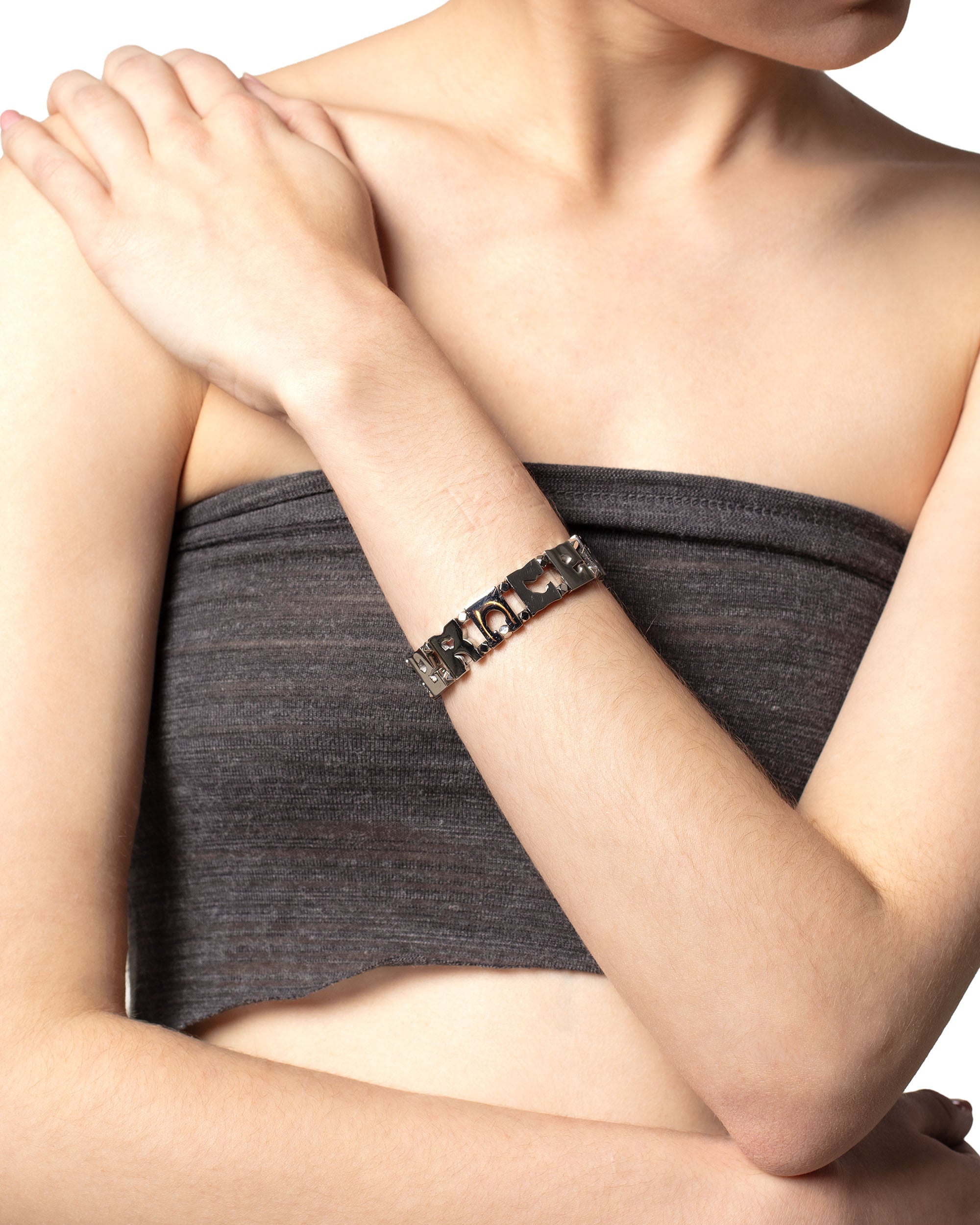 Bead bracelet