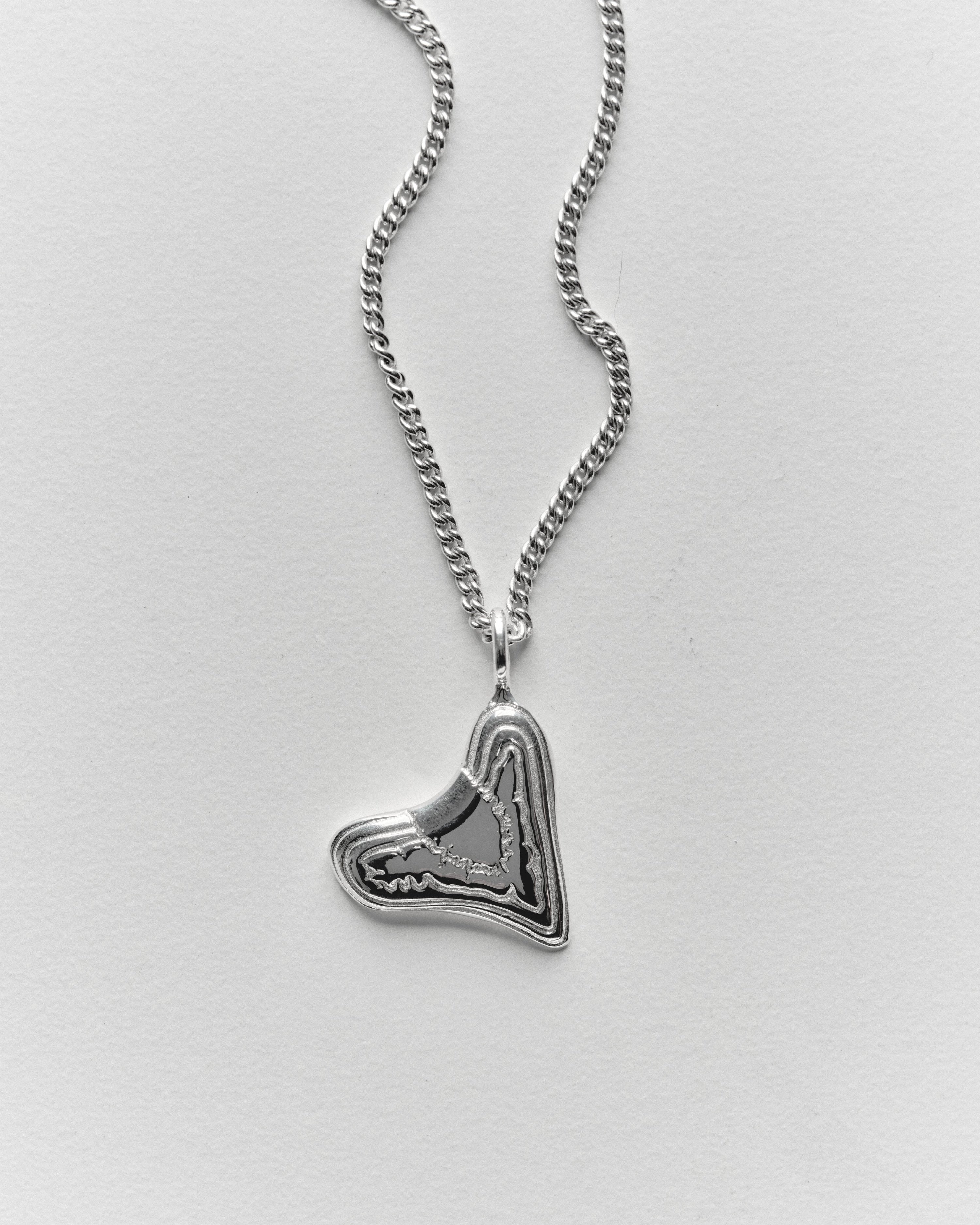 Mini heart of stone necklace