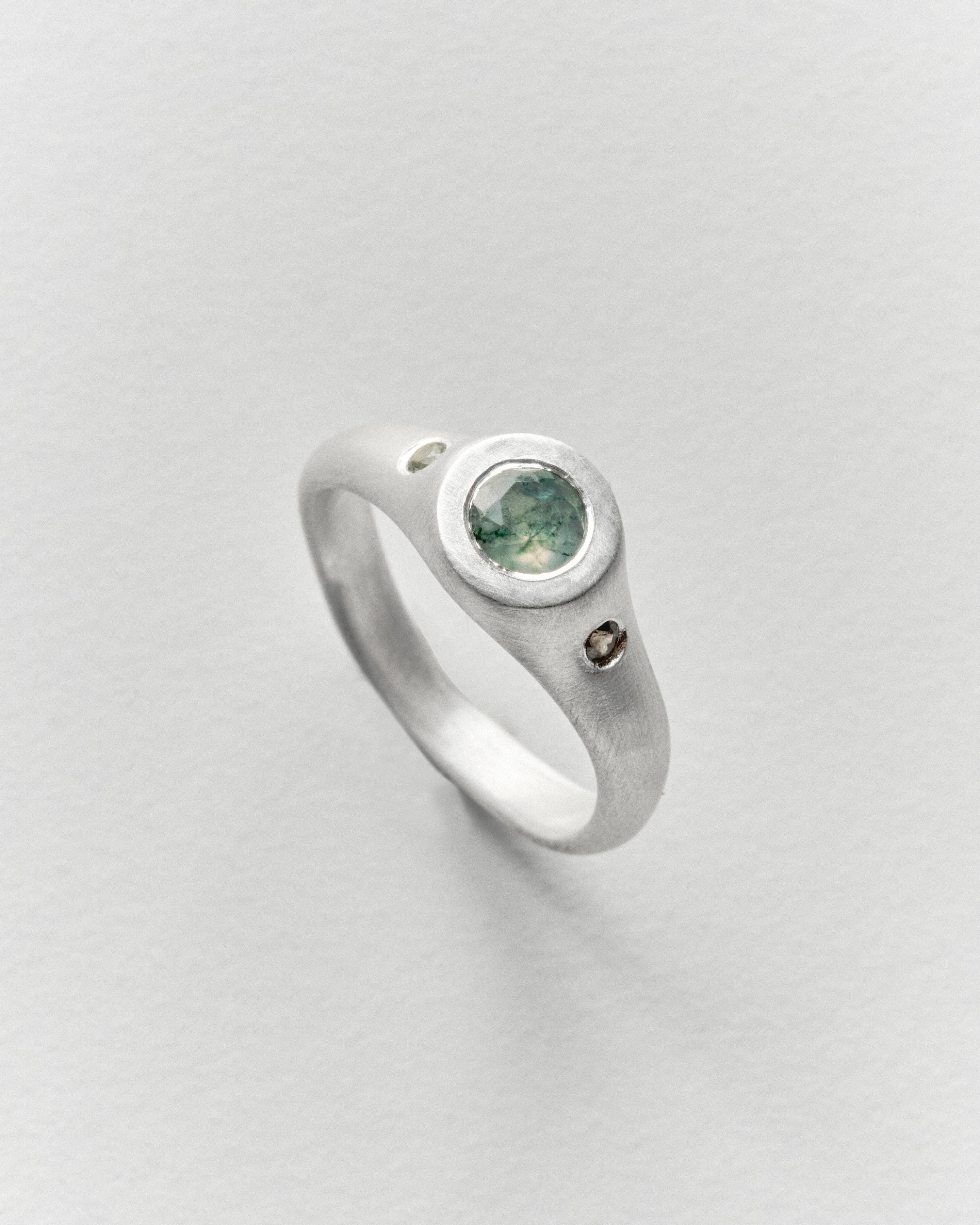 Moss signet