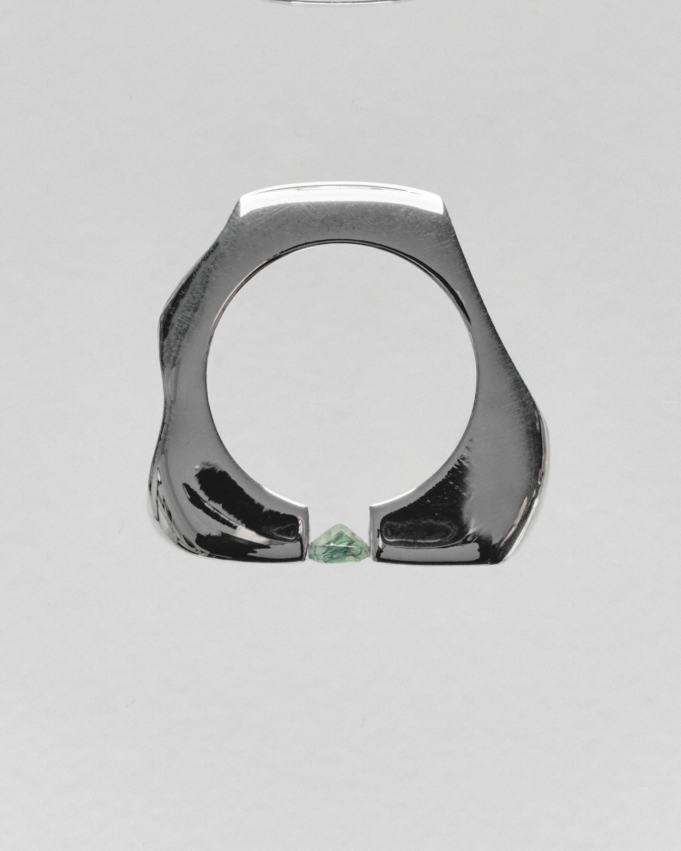 Tension ergo ring