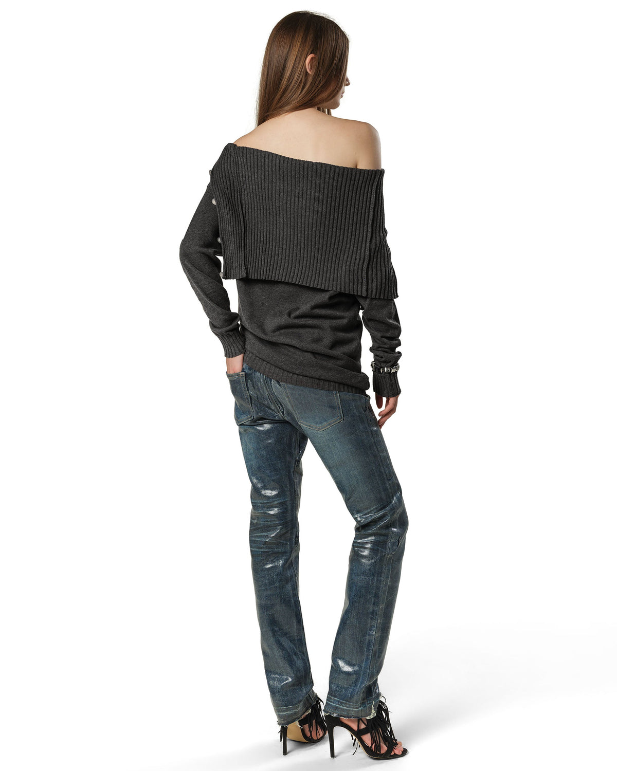Off shoulder knit