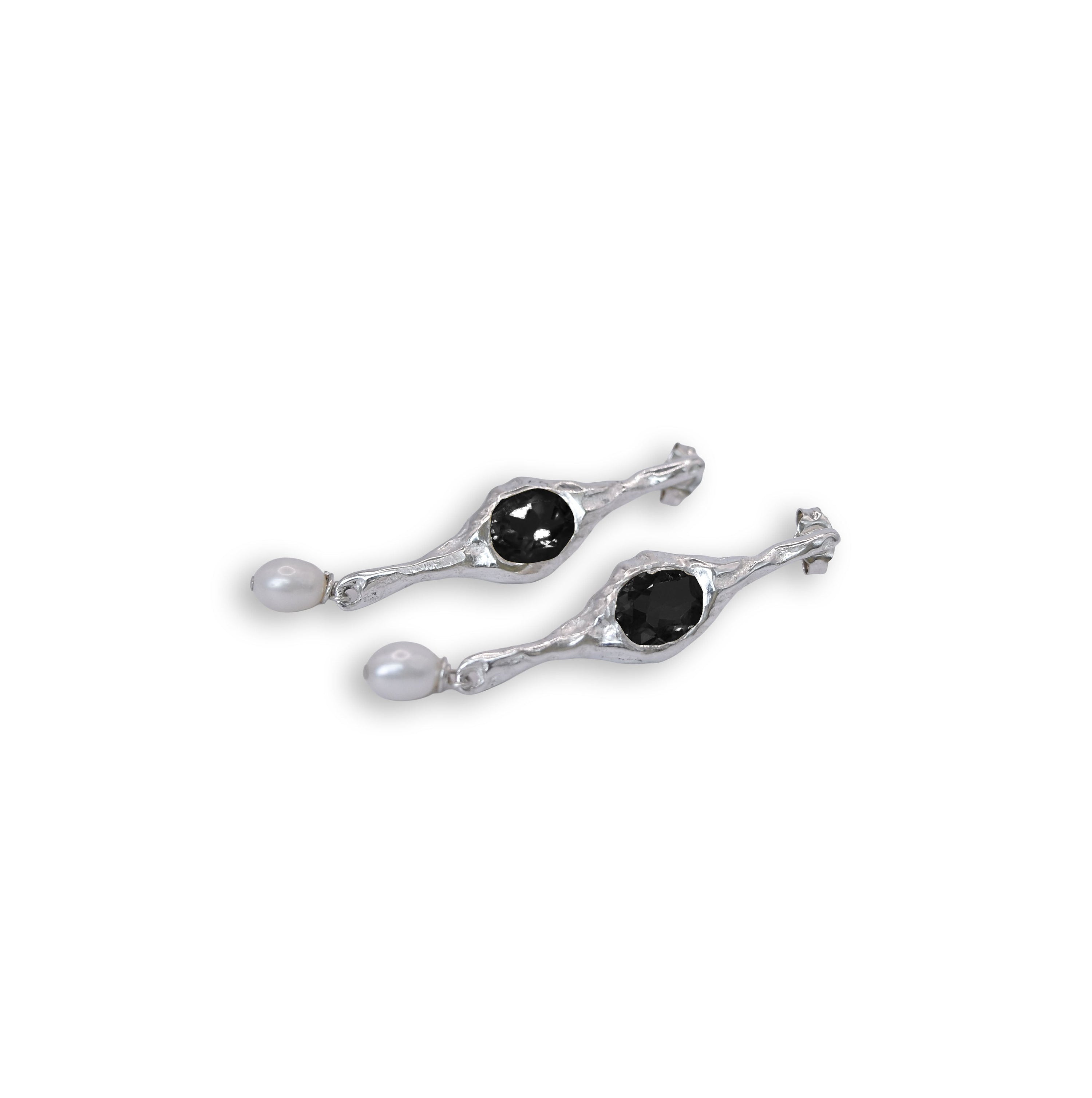 Fusion earrings onix