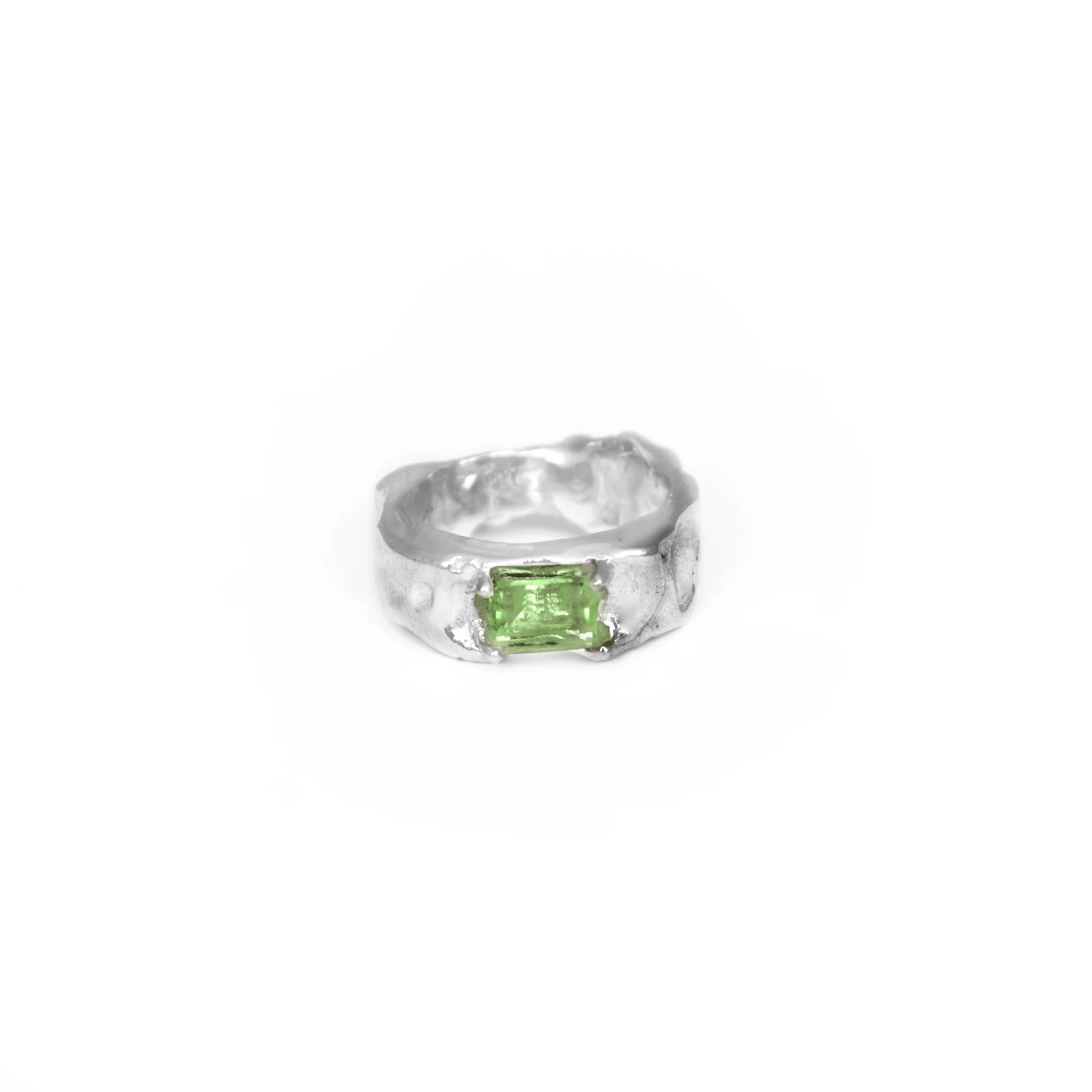 Peridot square fusion ring