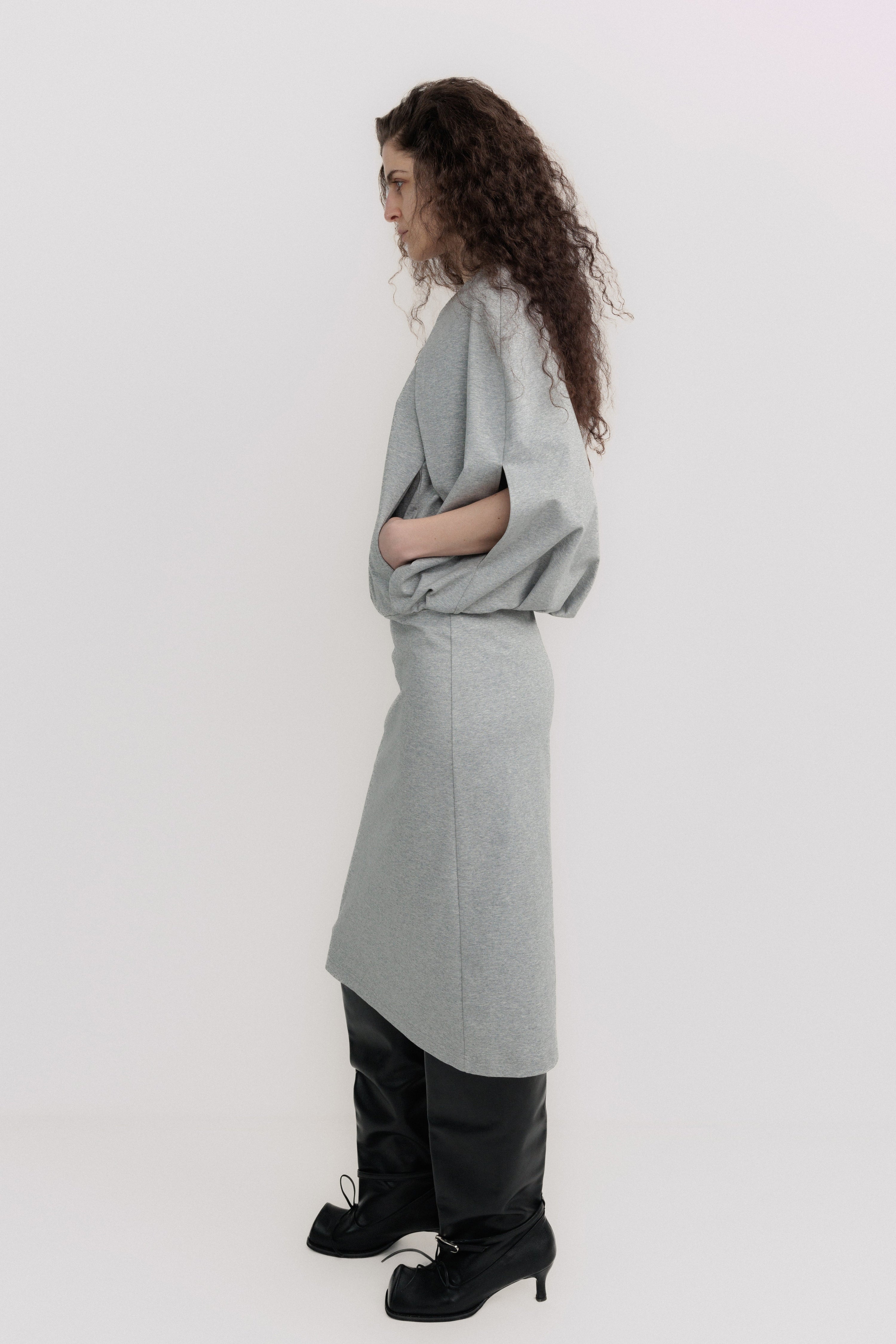 Cape dress grey