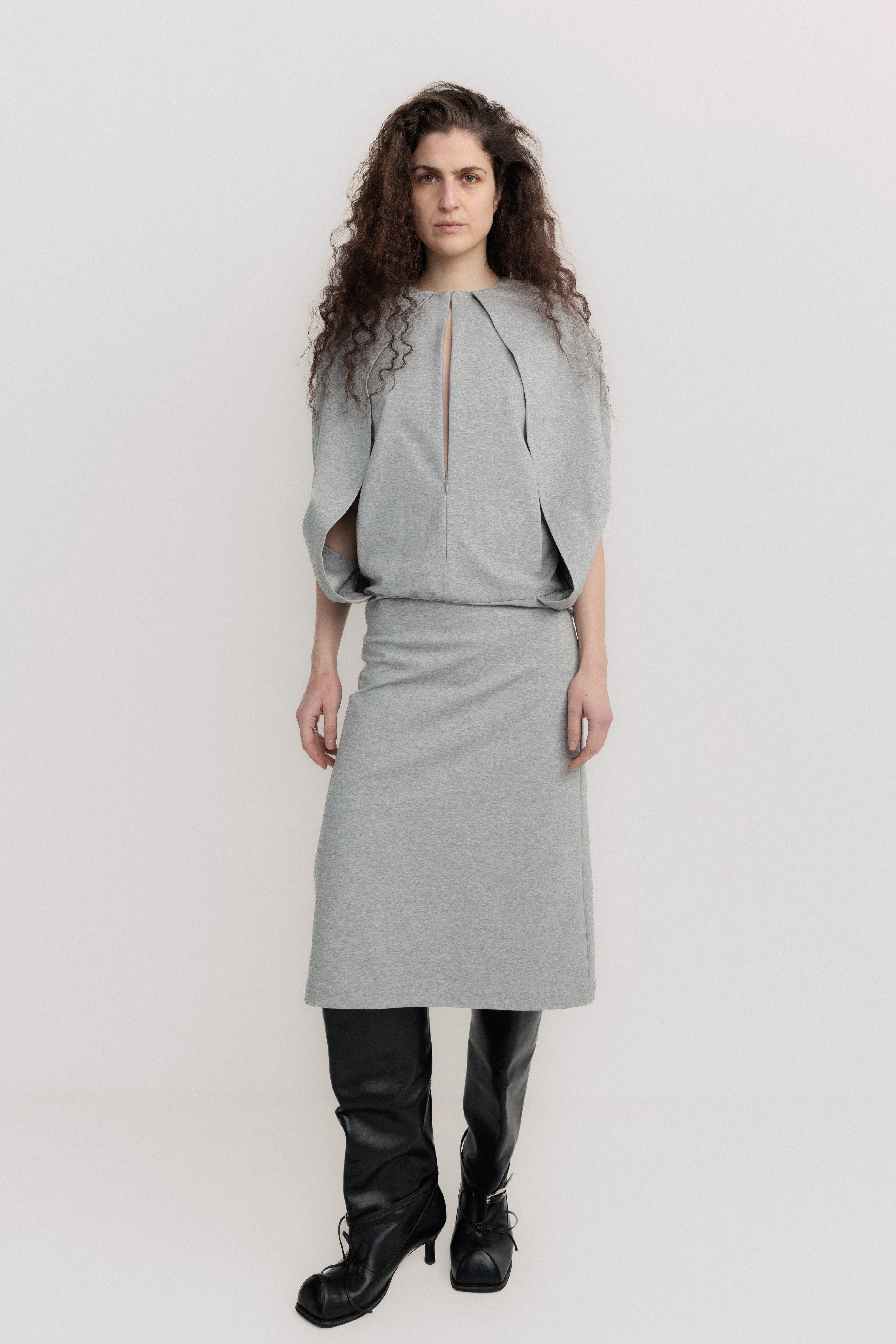 Cape dress grey