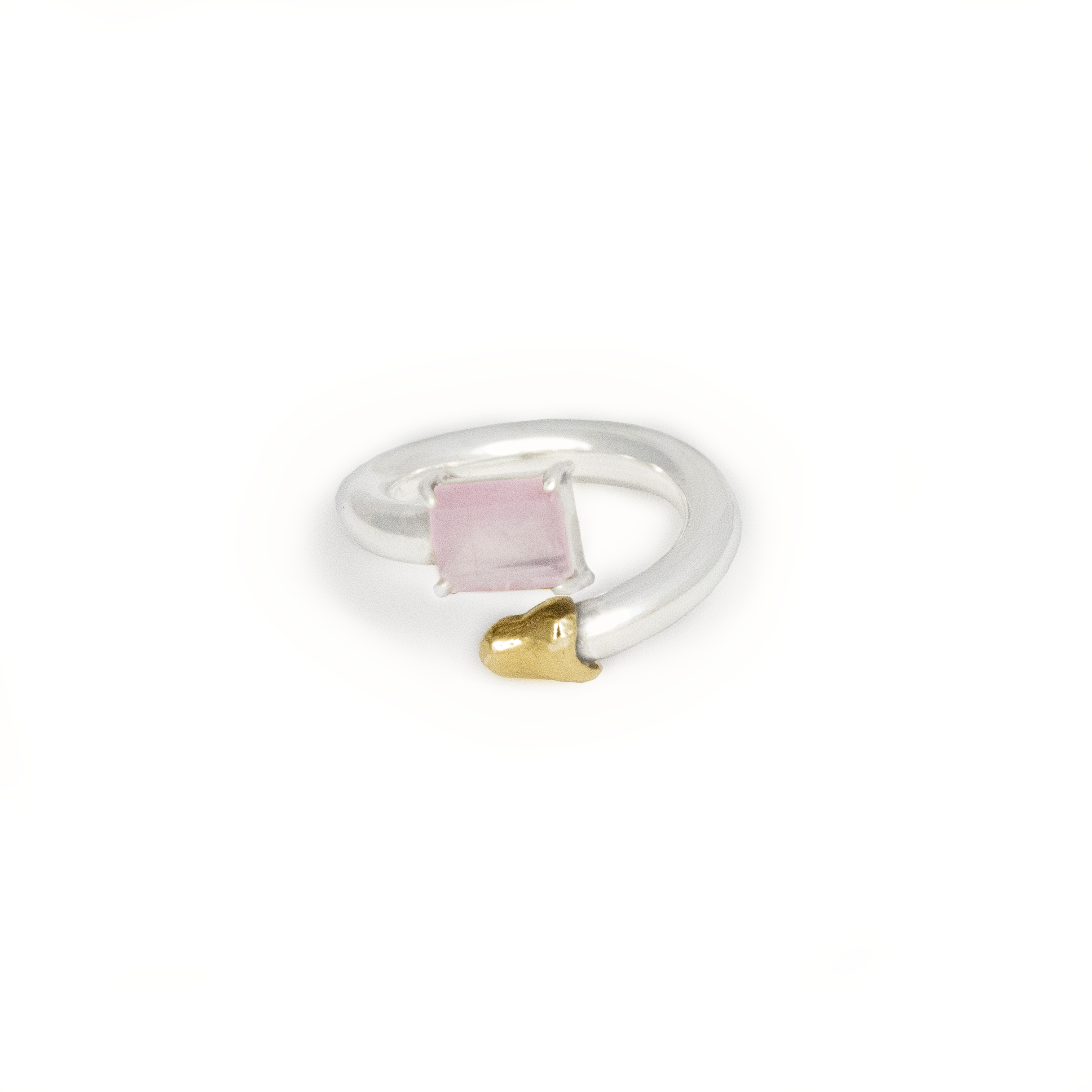 Melted & pink quartz ring