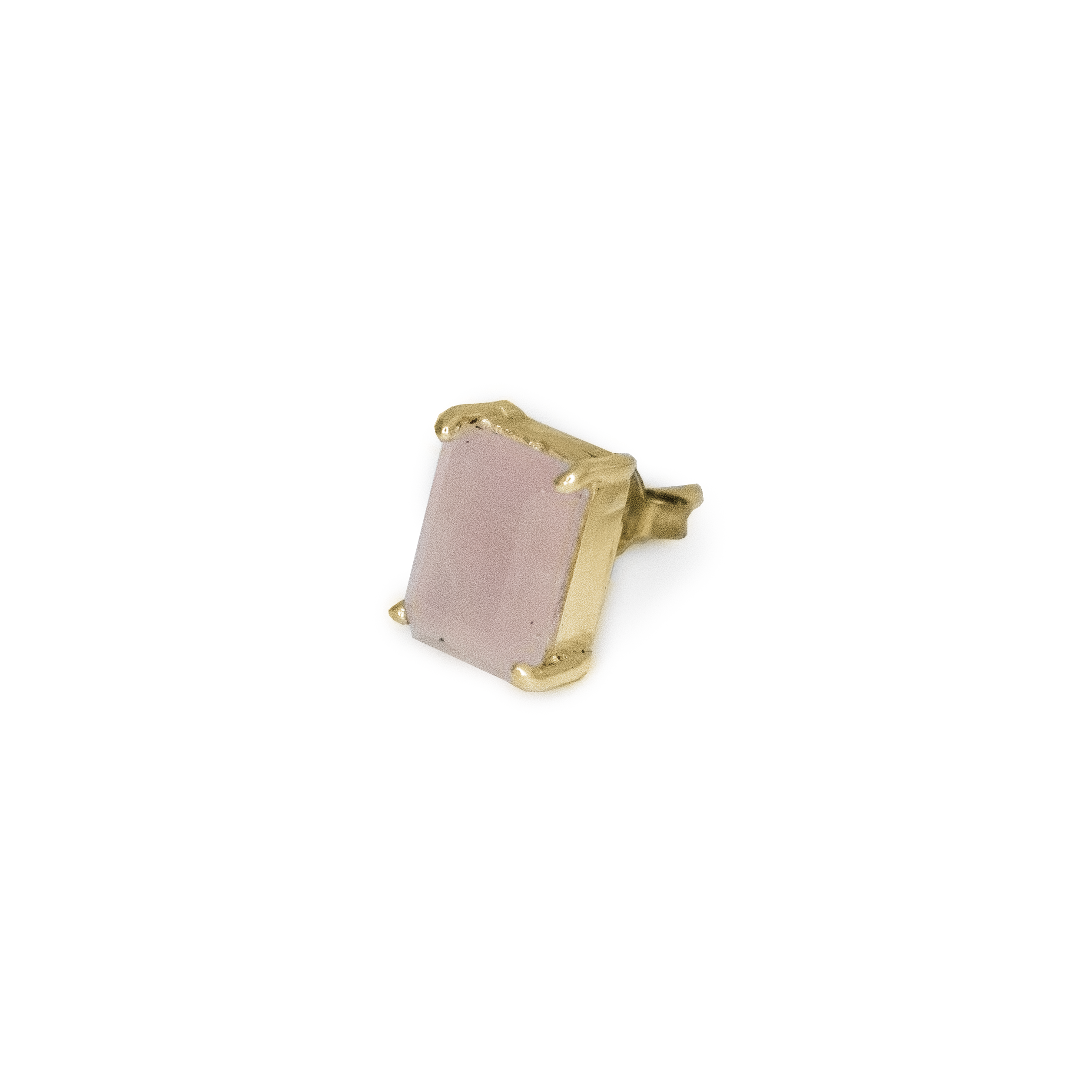 Pink quartz stud