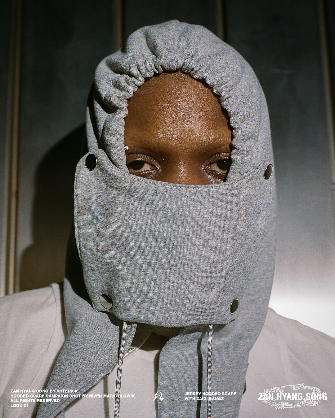 Jersey hooded scarf