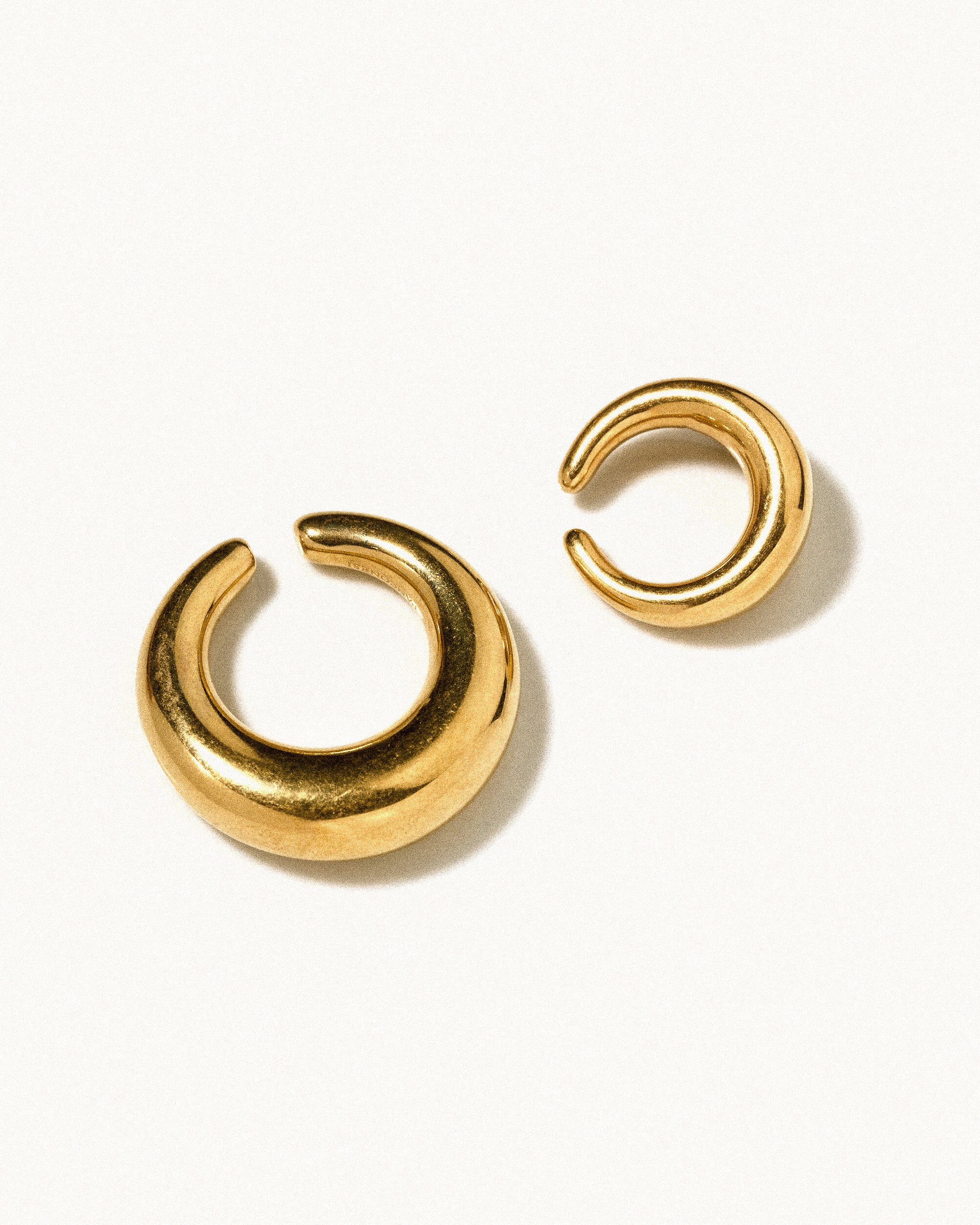 Circle cuffs