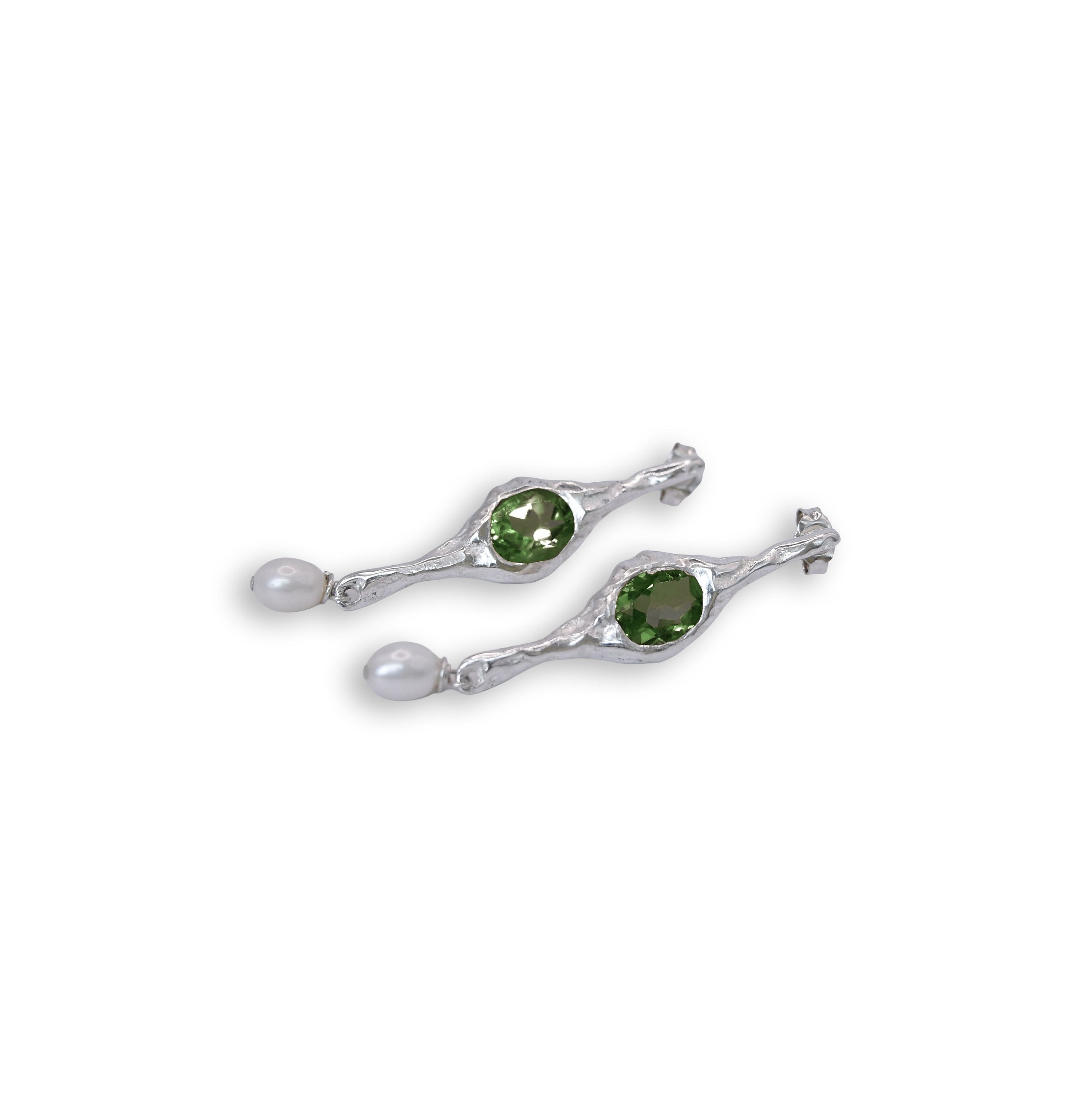Fusion earrings peridot