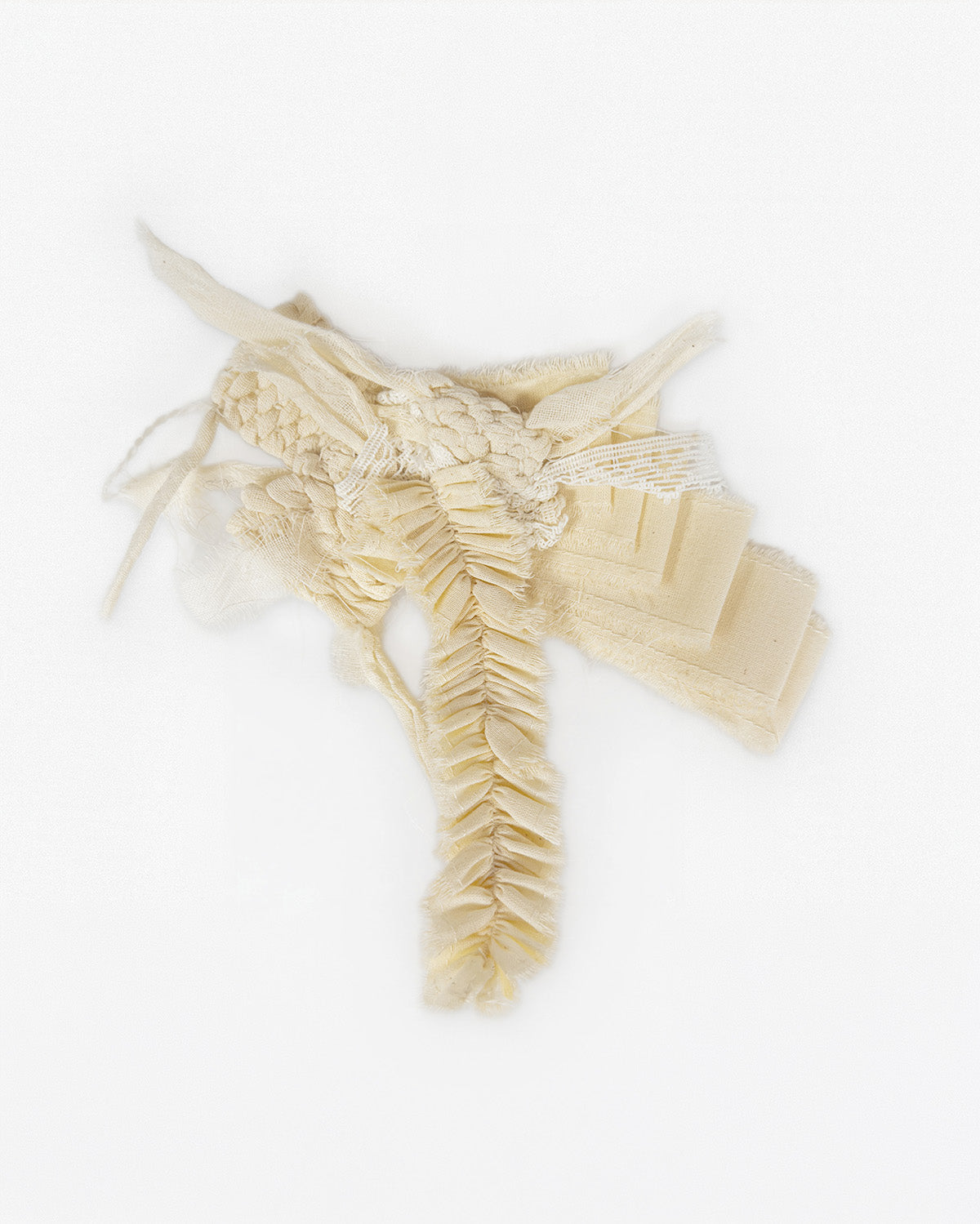 007-07  cloth brooch
